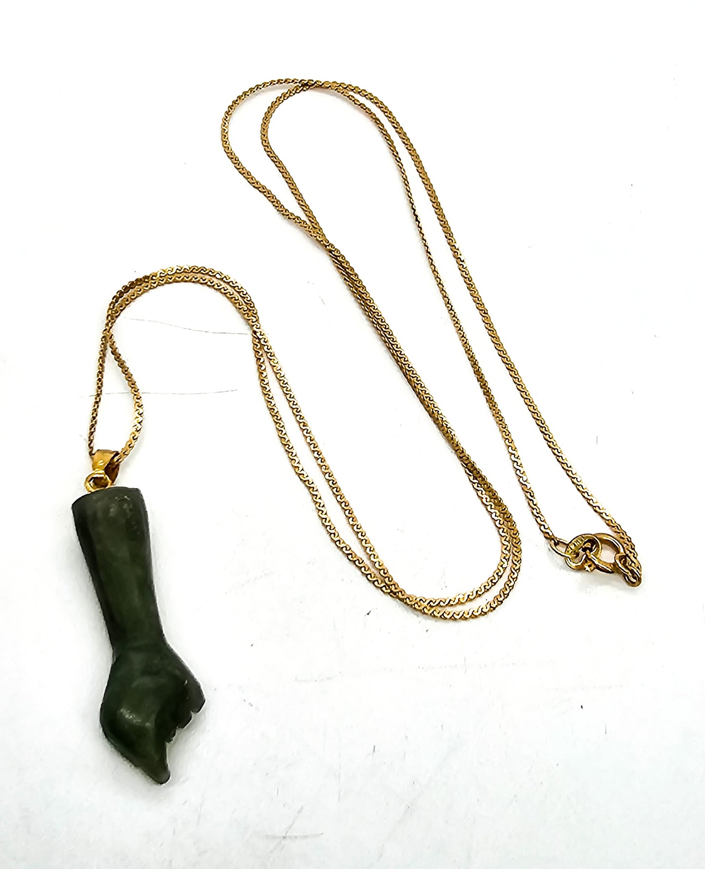 Nephrite Jade green gemstone Mano Figa Vermeil gold filled vintage necklace