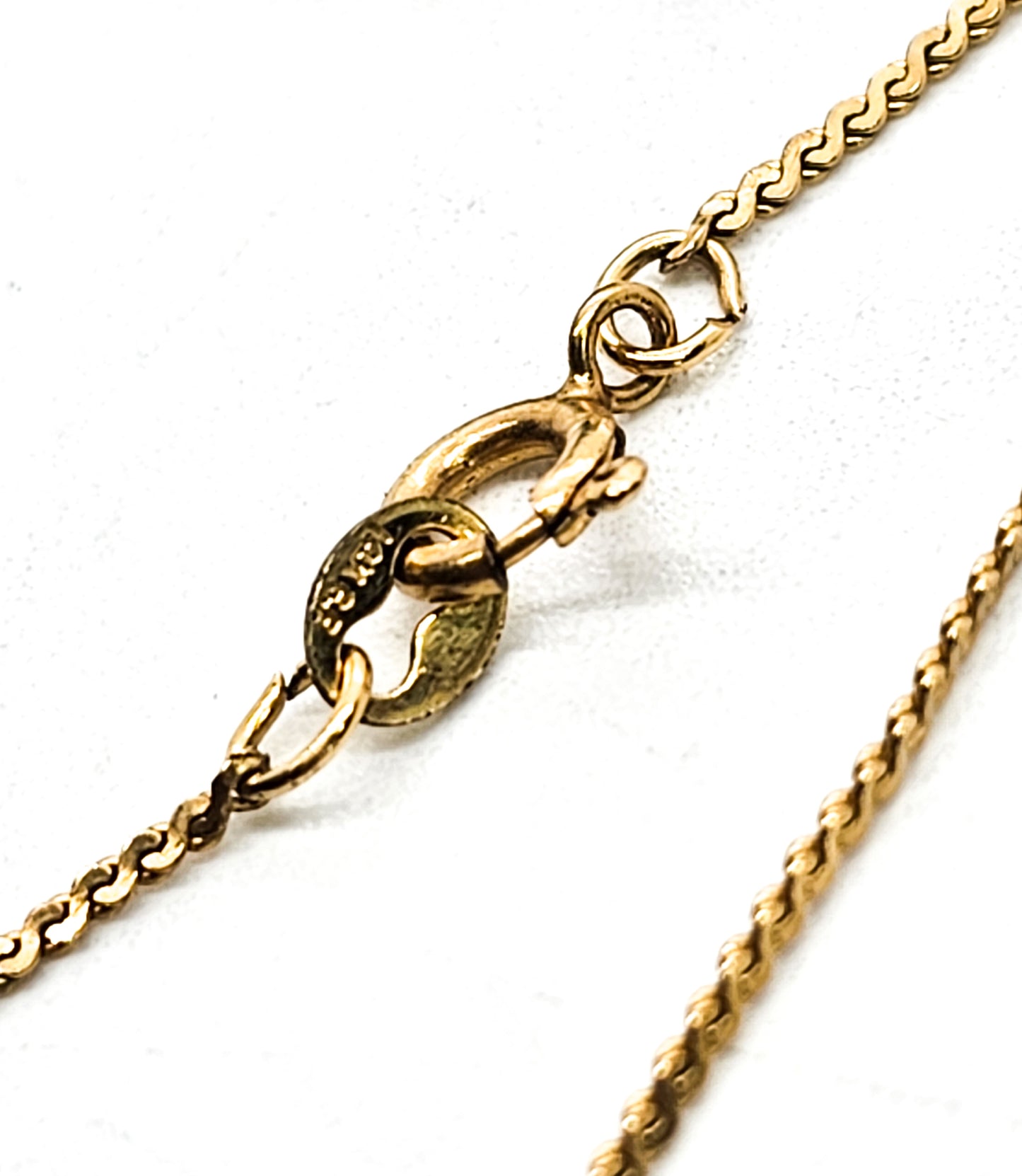 Nephrite Jade green gemstone Mano Figa Vermeil gold filled vintage necklace