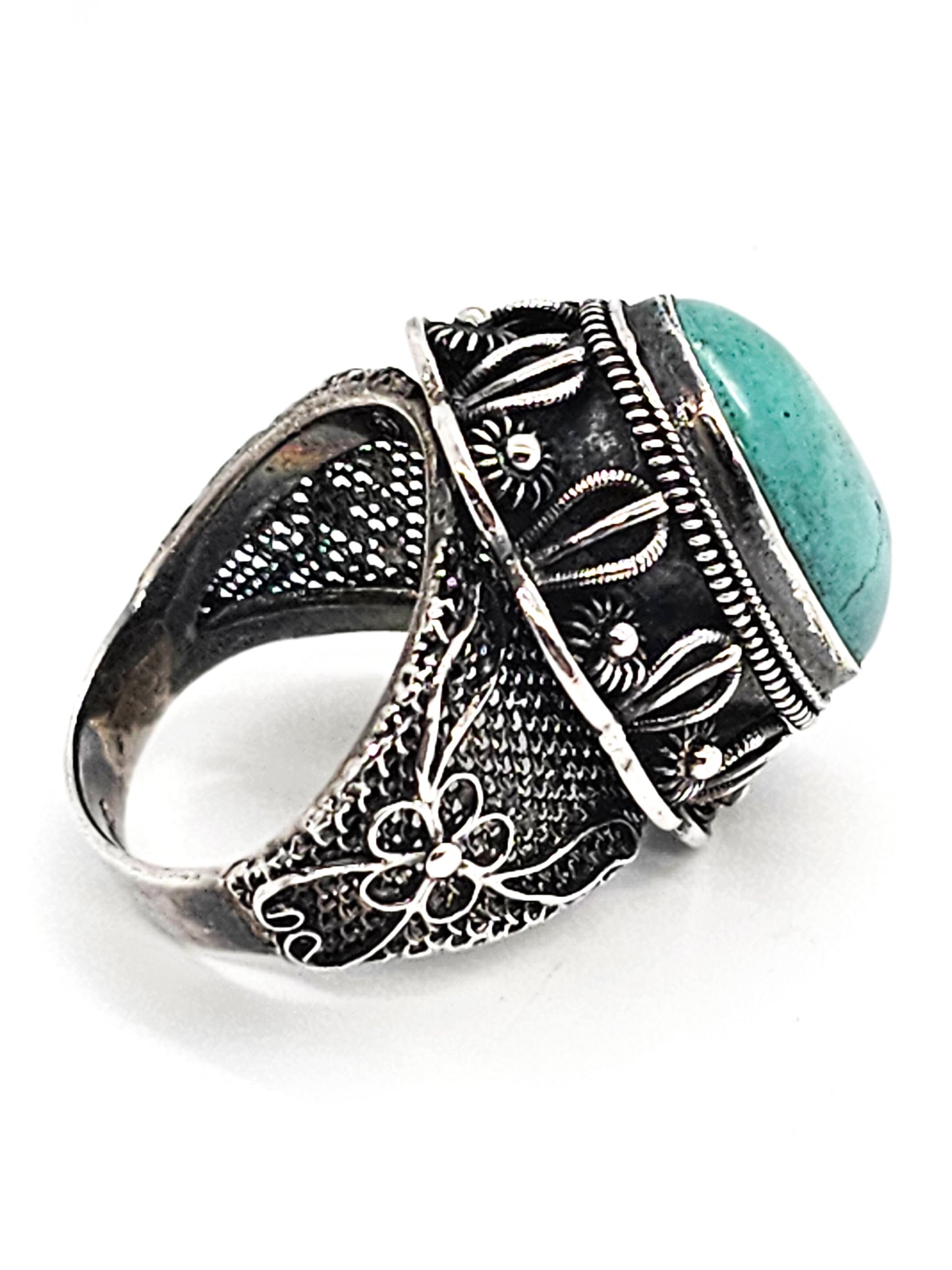 Turquoise filigree large sterling silver gemstone ring signed BJ size 6.5