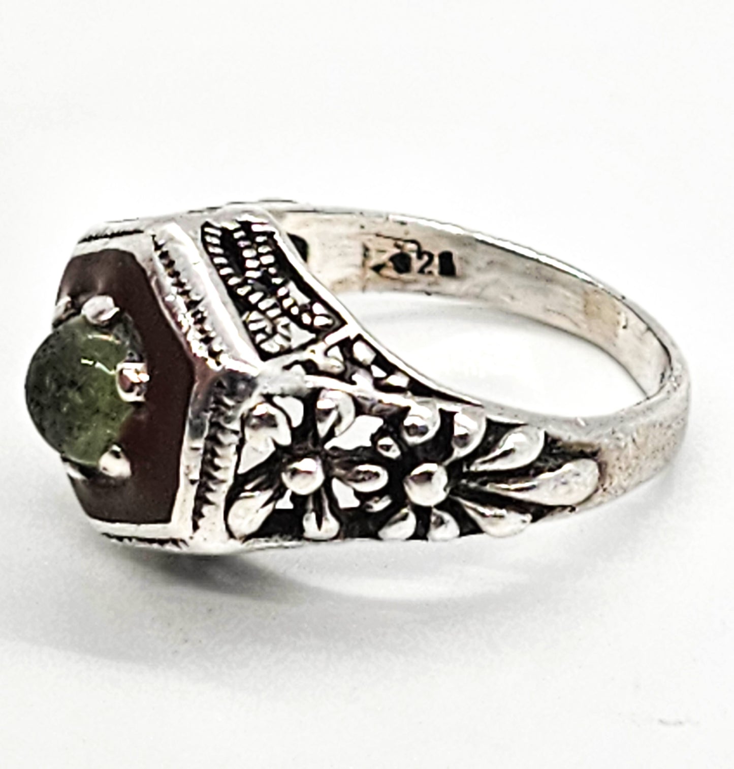 Art Deco carnelian inlay green gemstone sterling silver antique ring size 7