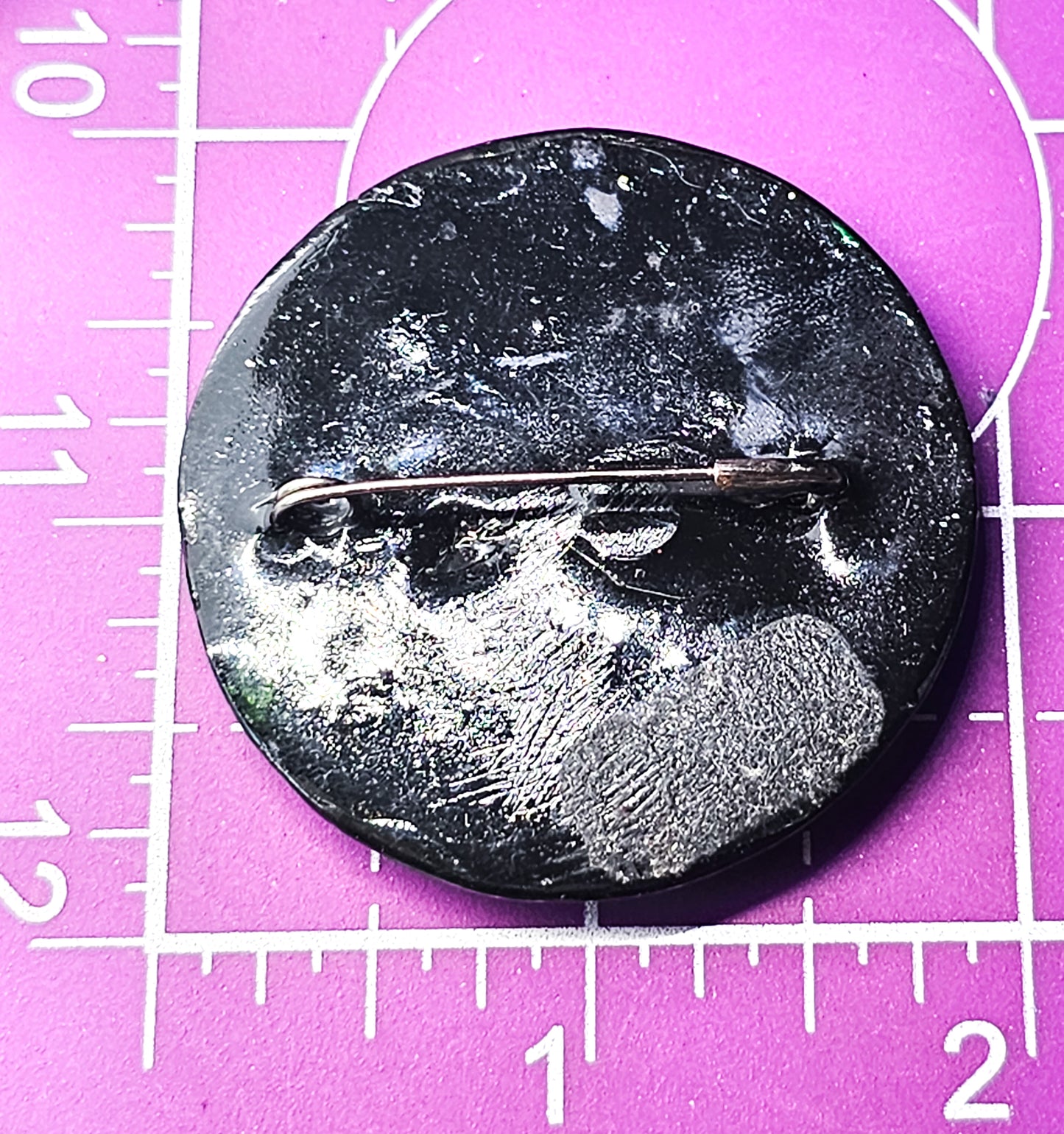 Russian lacquer hand painted gold leaf flower folk art vintage brooch