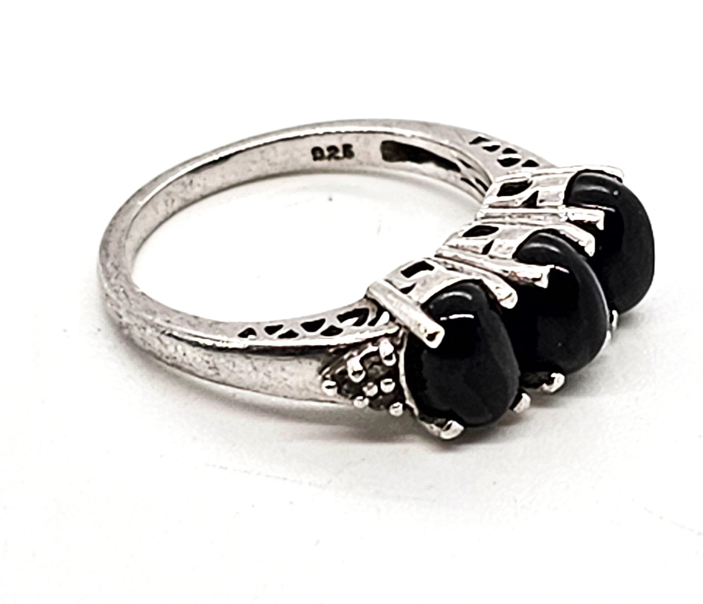 Black Cat's Eye and clear Quartz triple stone sterling silver ring size 7