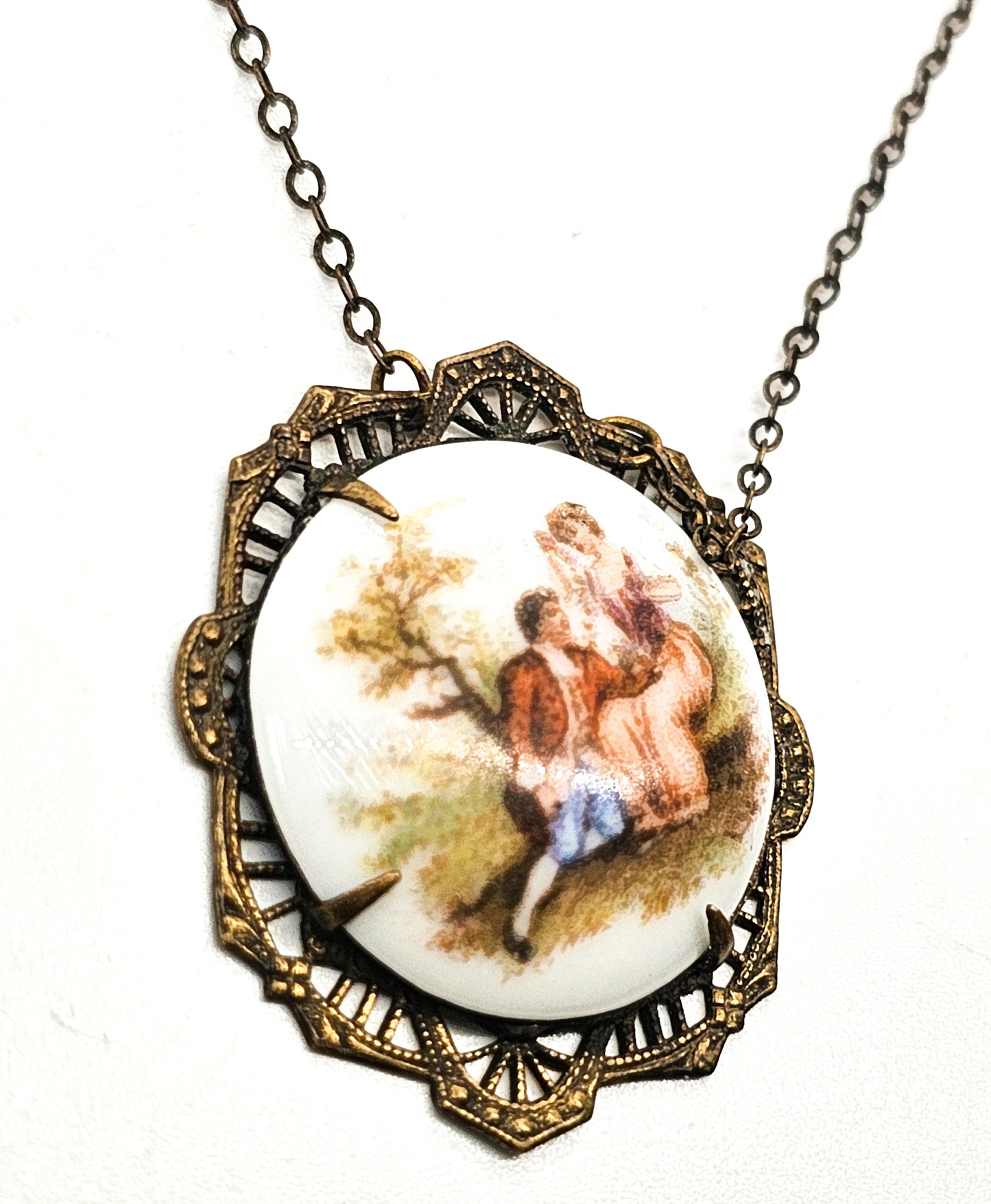 Courting Couple porcelain transferware mid century vintage cameo necklace