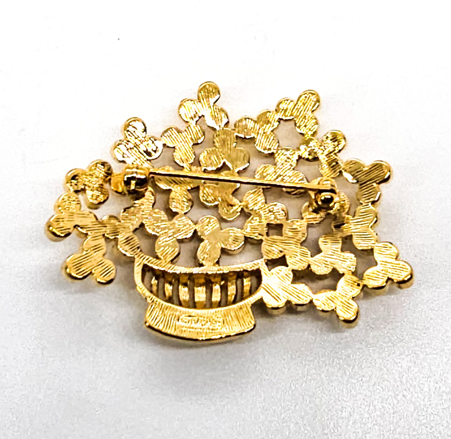 Monet bouquet flowers in basket gold toned vintage signed brooch pin