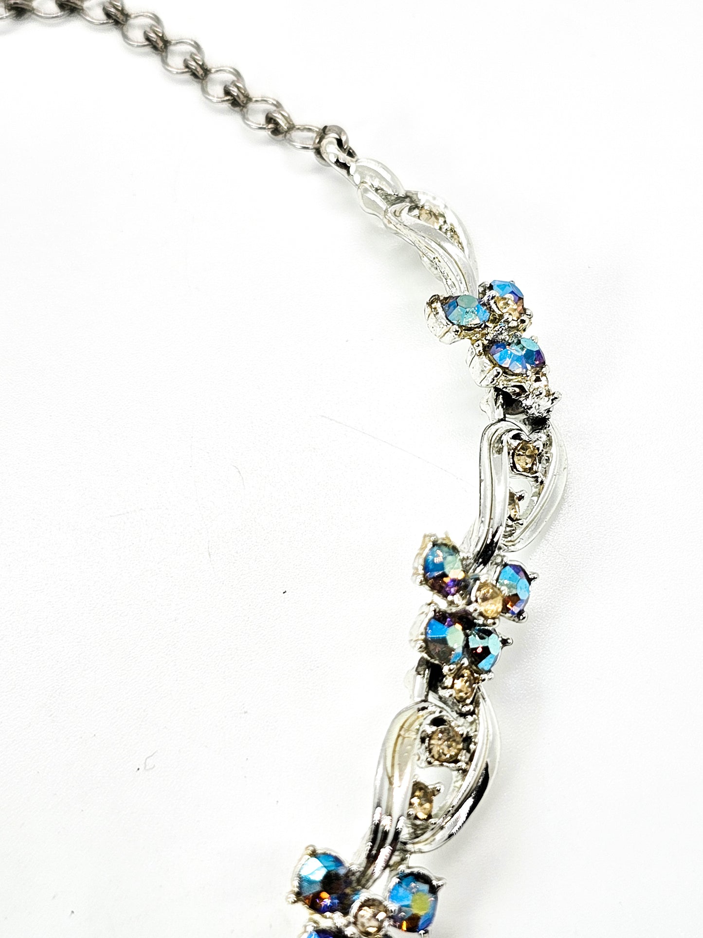 Peacock blue Aroura Borealis silver toned vintage necklace choker