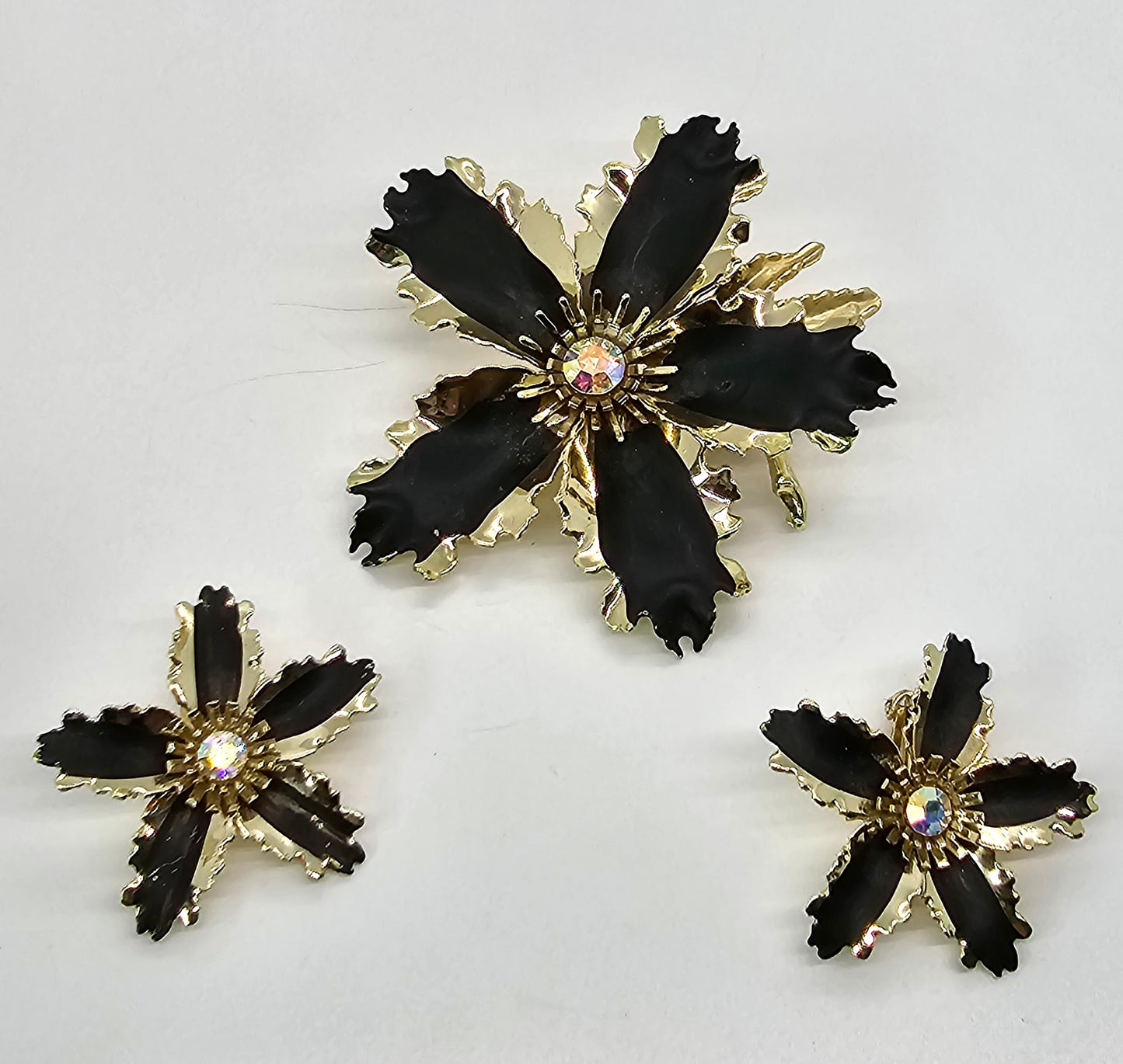 Black & gold rhinestone vintage mid century tin flower earrings and brooch set