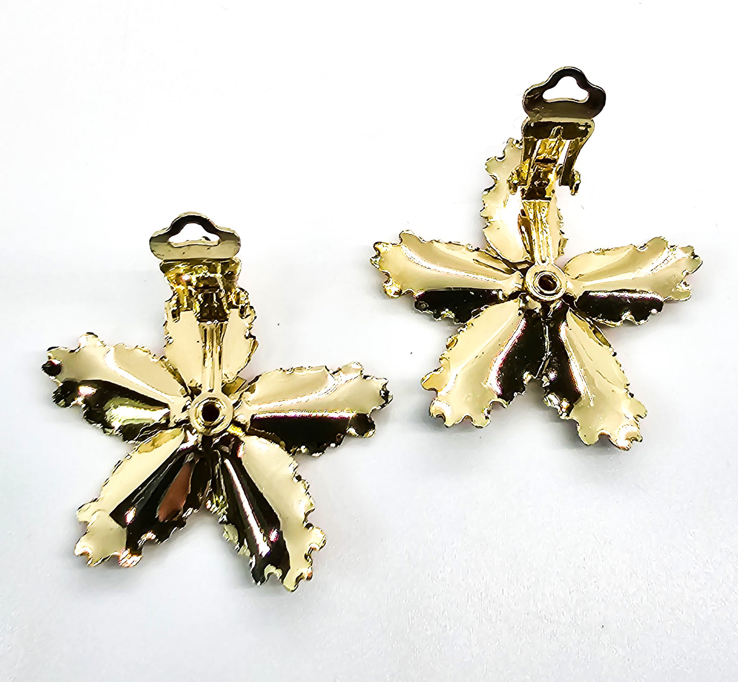 Black & gold rhinestone vintage mid century tin flower earrings and brooch set