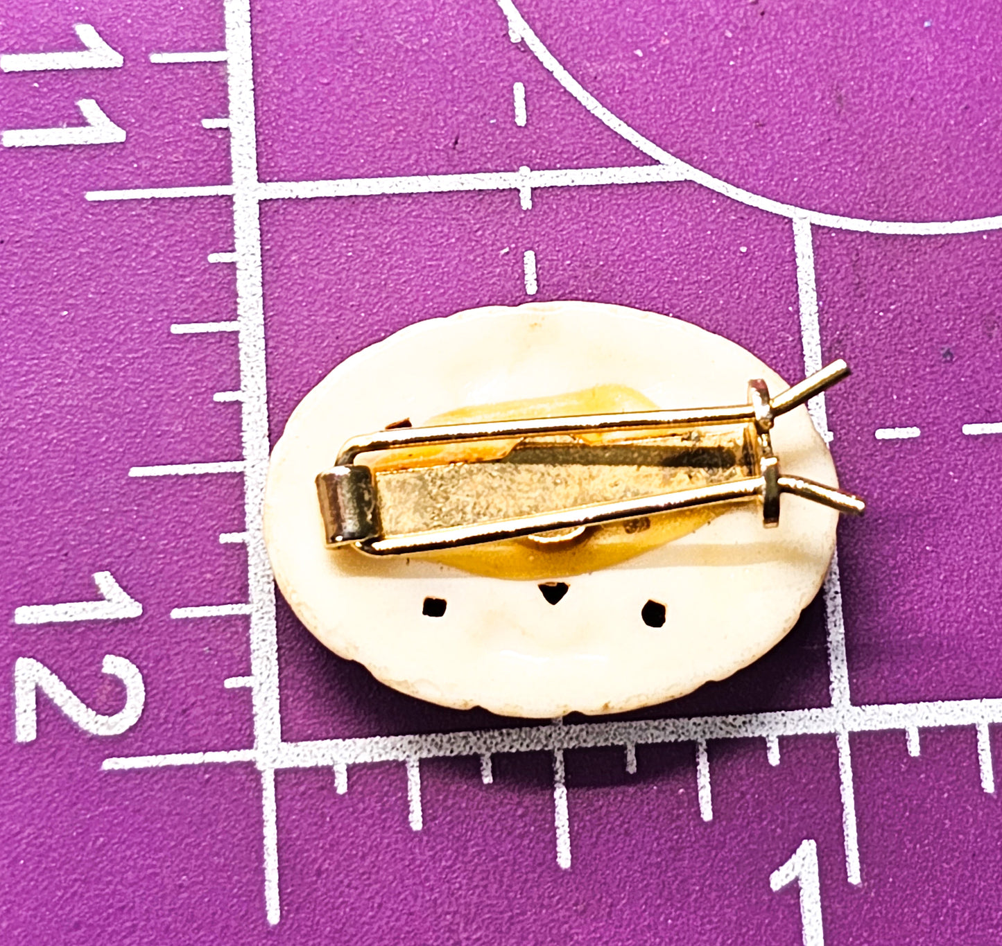 Molded pierced celluloid off-white flower pair of vintage barrettes mid century