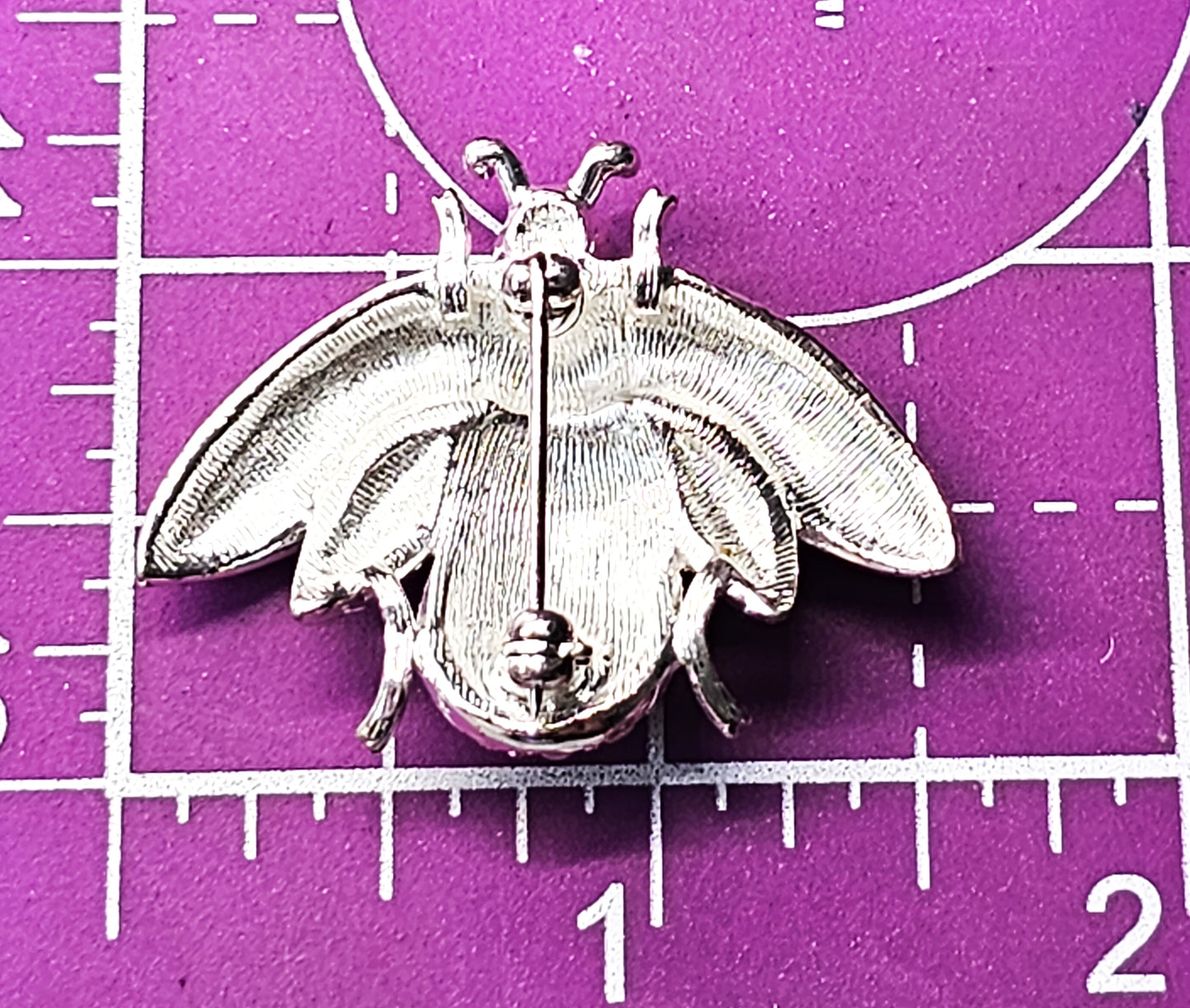 Bee Pollinator silver toned rhinestone vintage brooch