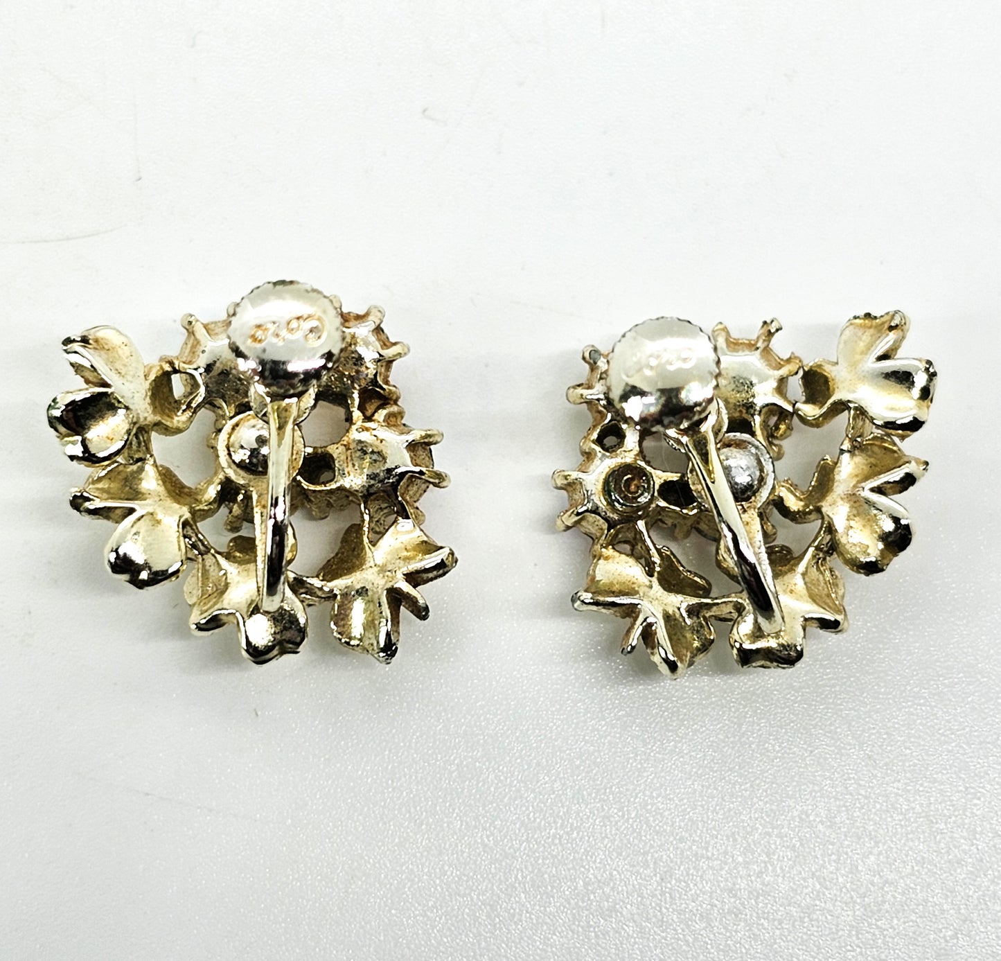Coro clover blue Aurora Borealis gold toned vintage signed screw back earrings
