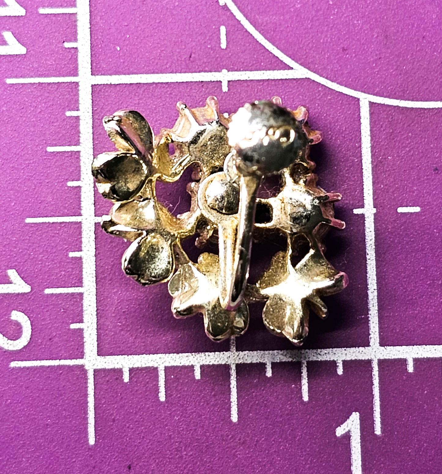 Coro clover blue Aurora Borealis gold toned vintage signed screw back earrings