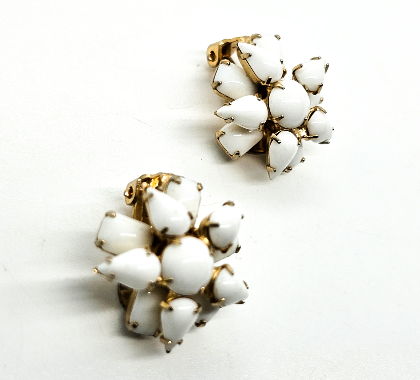 White milk glass rhinestone gold toned vintage clip on earrings