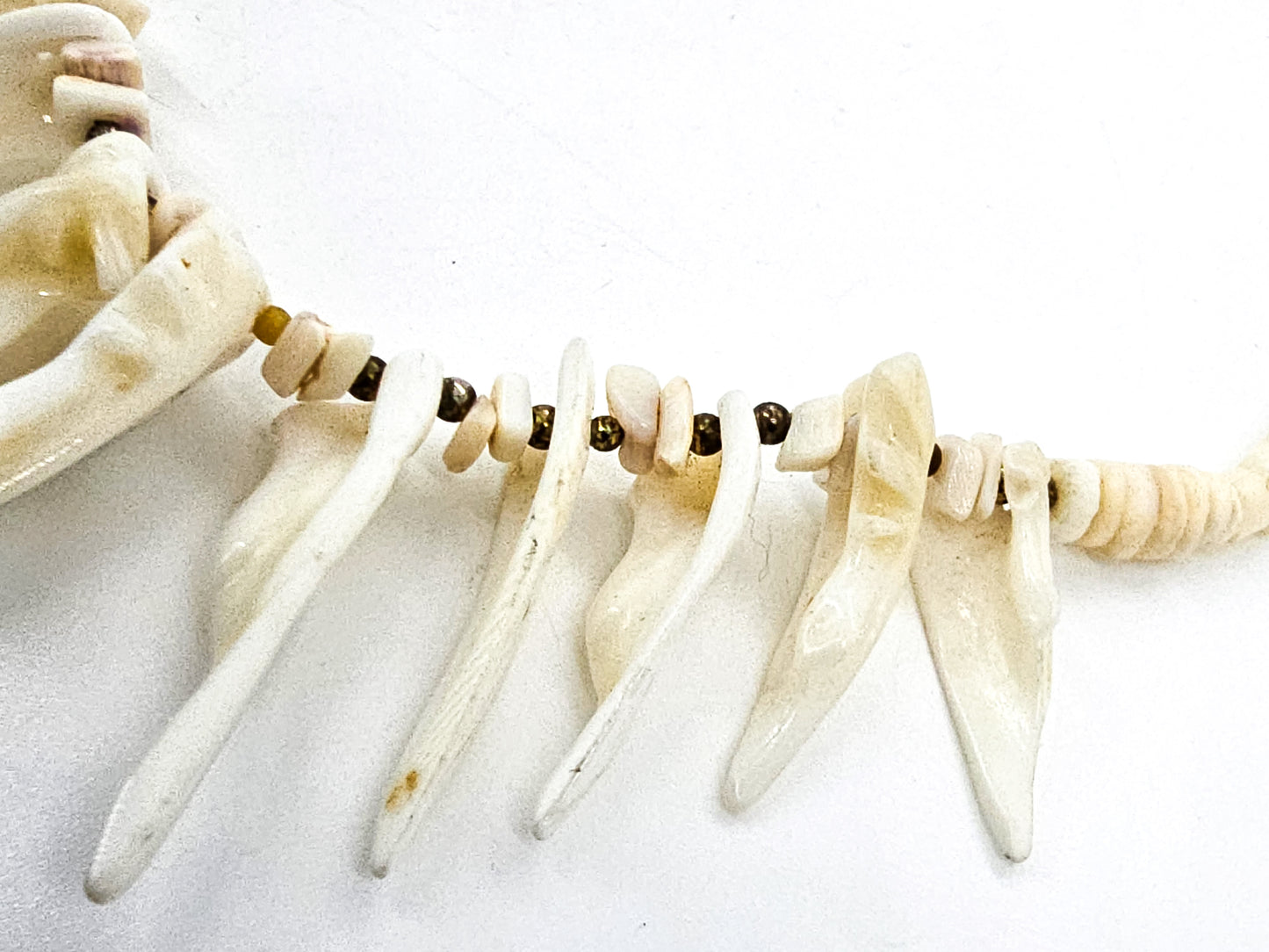 Mermaid collar Conch shell vintage  natural beaded statement necklace