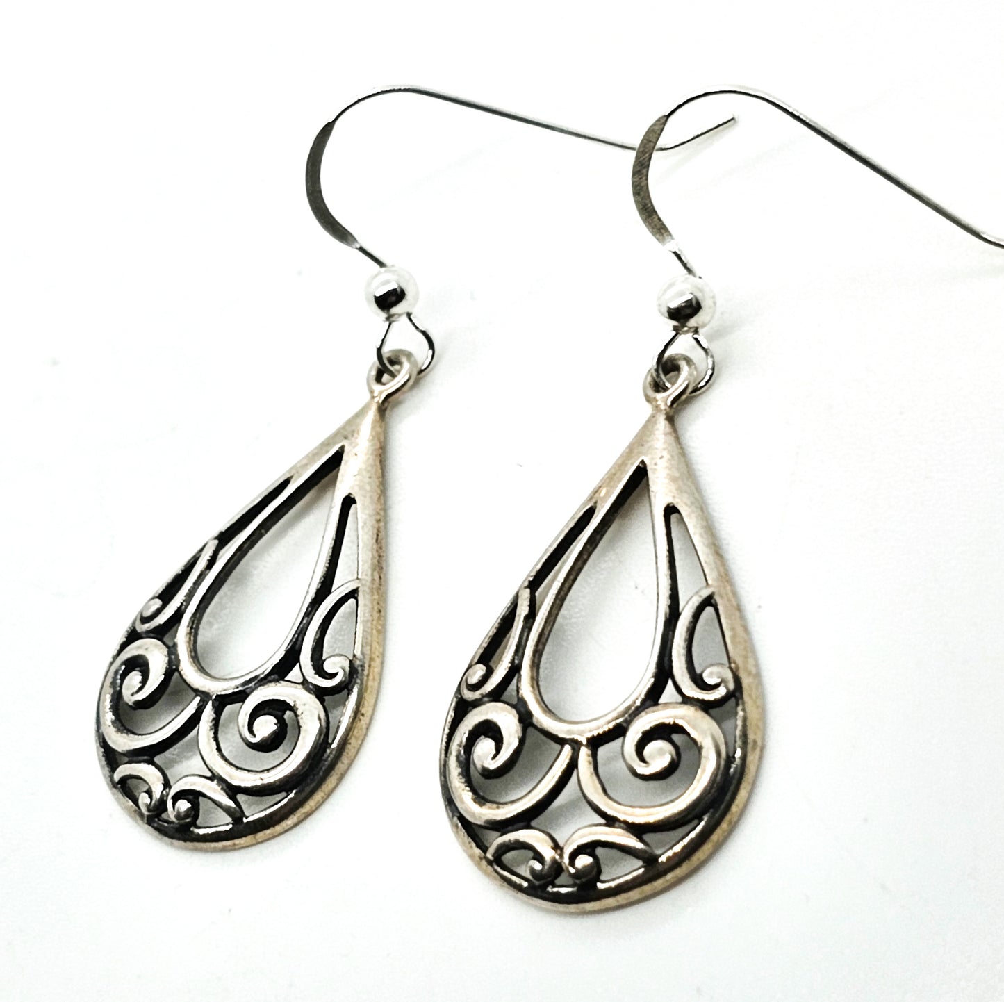 Tribal filigree open work Bali Balinese style vintage sterling silver earrings