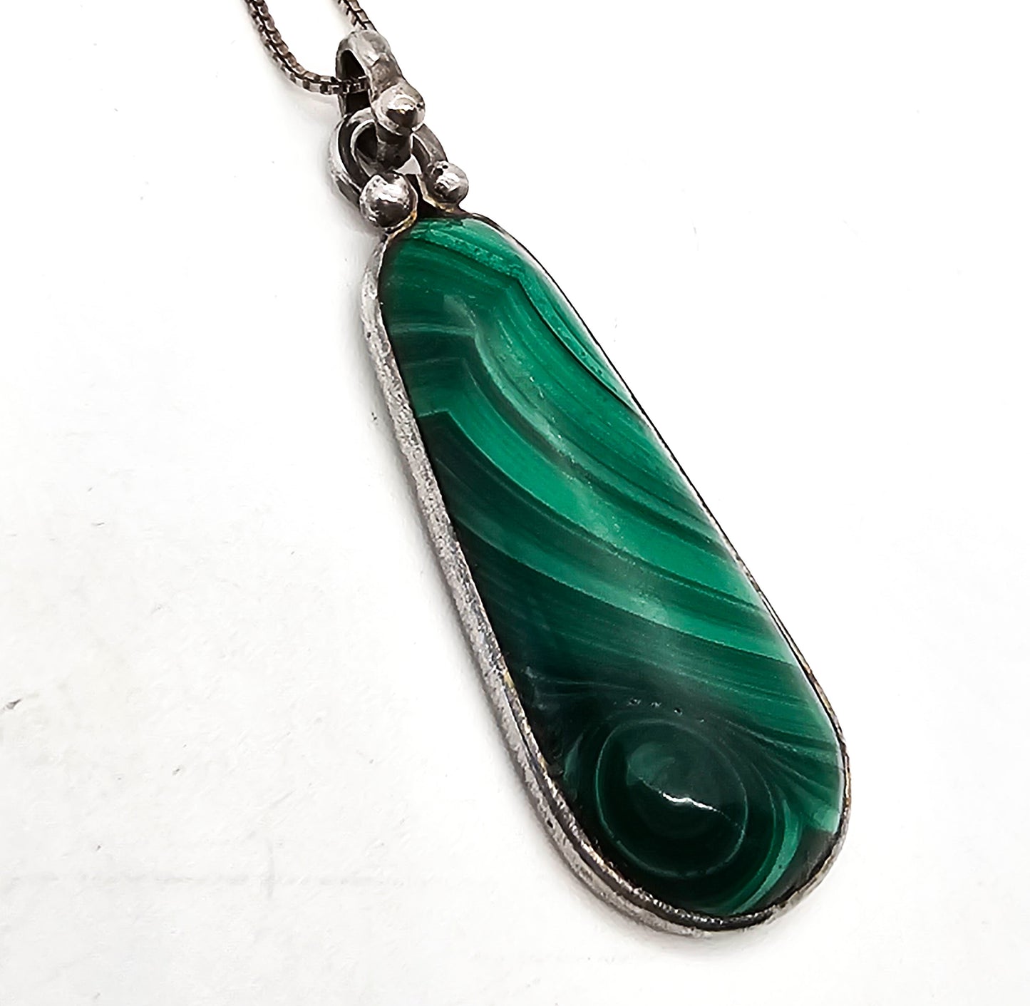 Malachite gemstone handcrafted artisan sterling silver vintage necklace