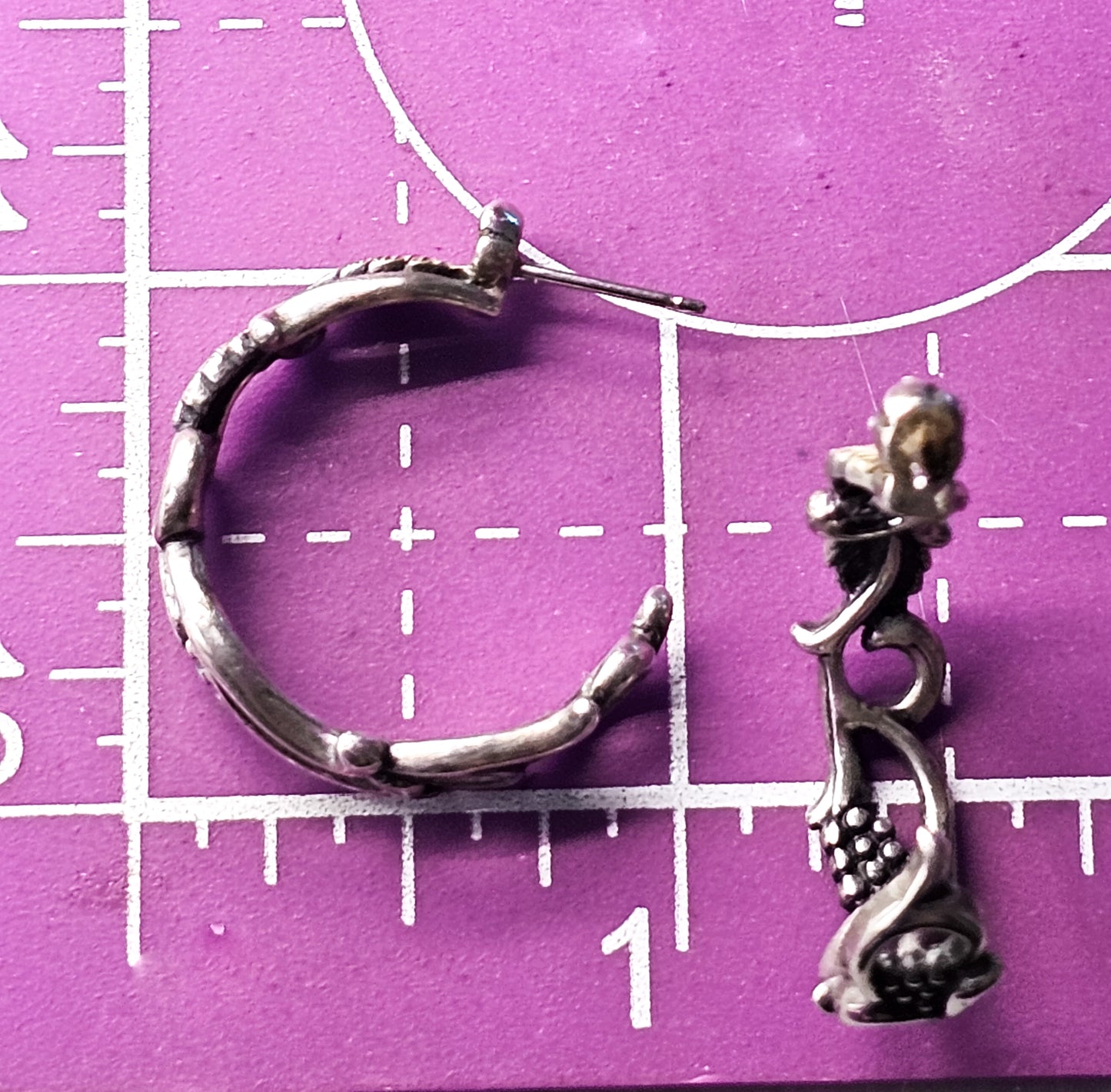 Black Hills Gold vintage sterling silver hoop earrings Wheeler Manufacturing