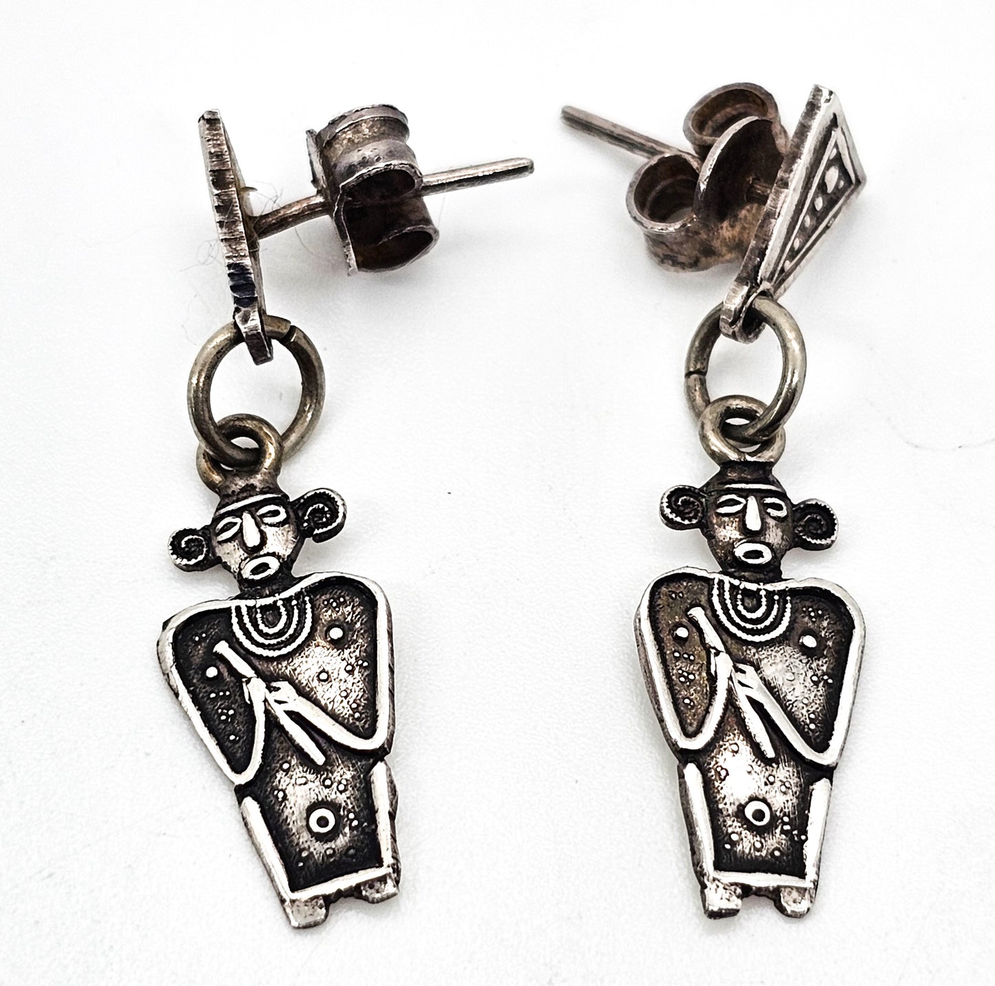 Aztec flute playing silhouette vintage 900 sterling silver post earrings