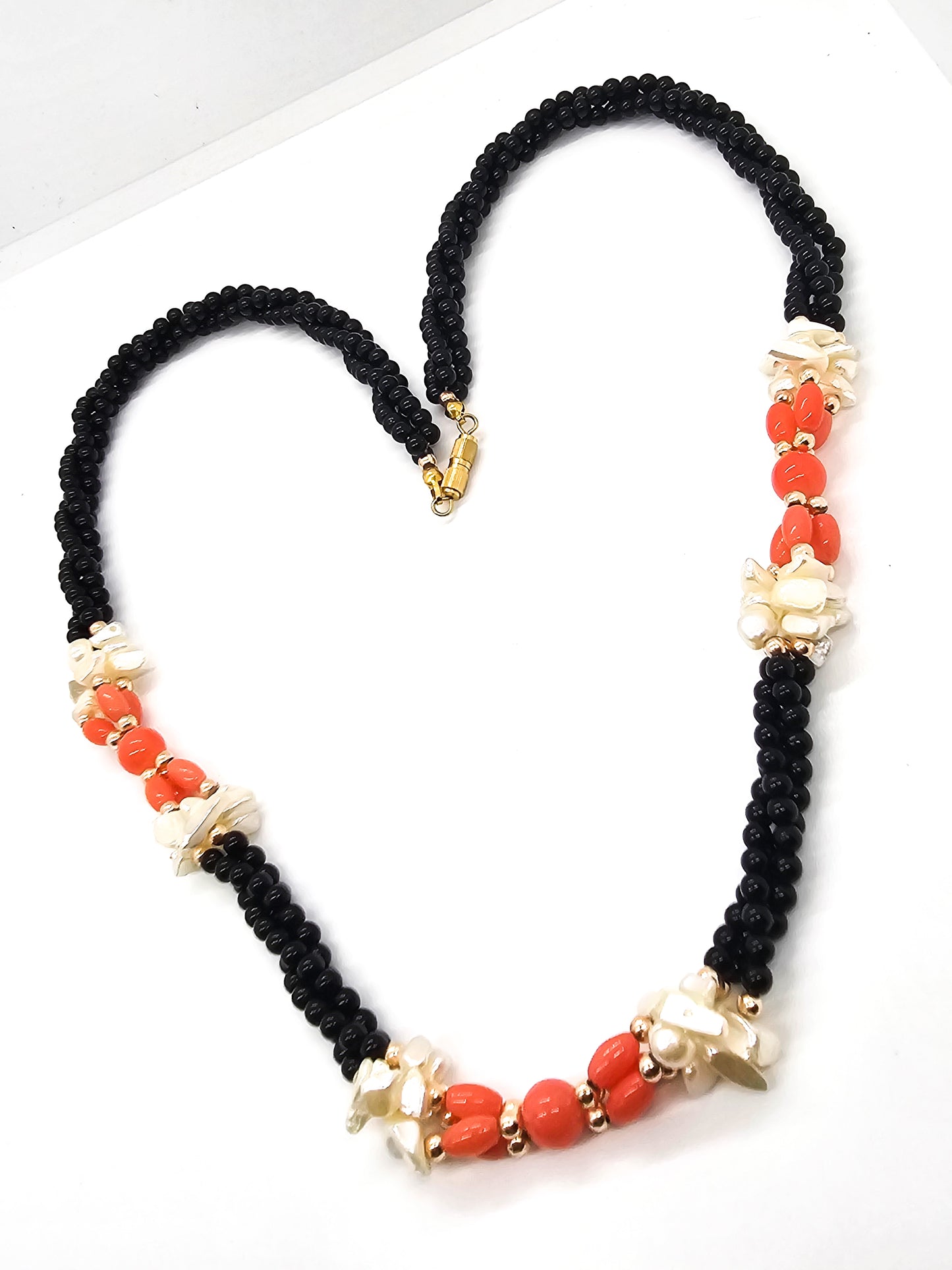 Black onyx twisted gemstone genuine pearl and coral vintage beaded necklace