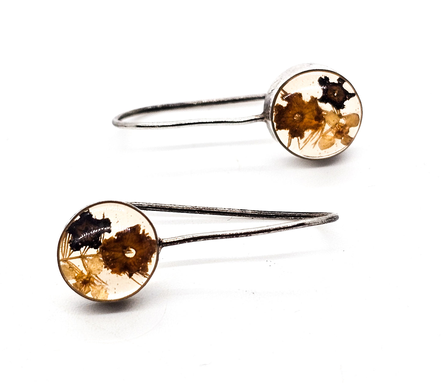 Dried natural flowers in Resin set in sterling silver vintage drop earrings