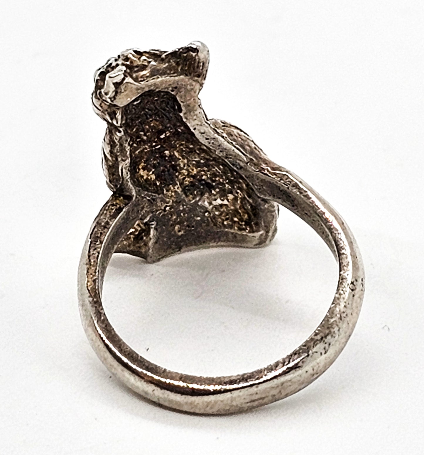 Sitting Pretty Kitty Cat feline figural solid sterling silver vintage ring size 7