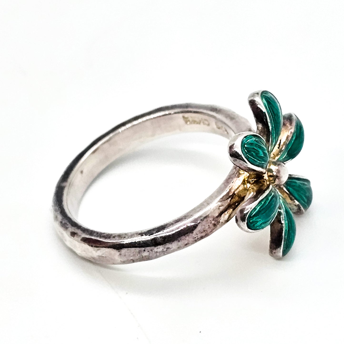 True Hearts green enamel guilloche hammered sterling silver ring size 7