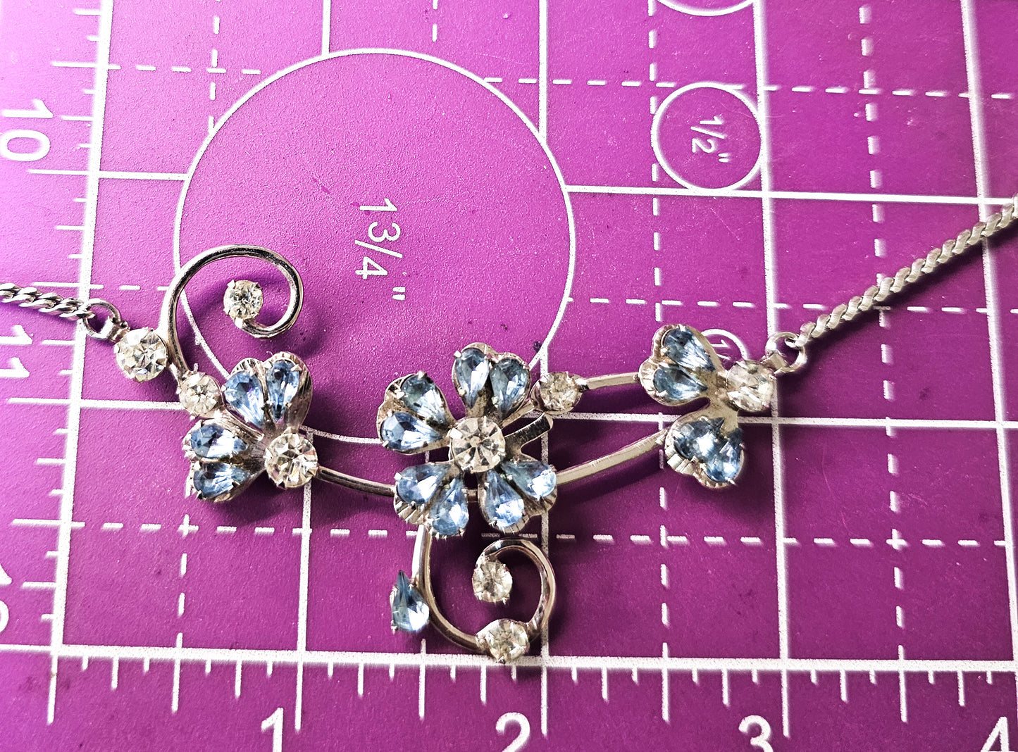 Lucky Clover pear cut blue rhinestone rhodium plated mid century vintage necklace