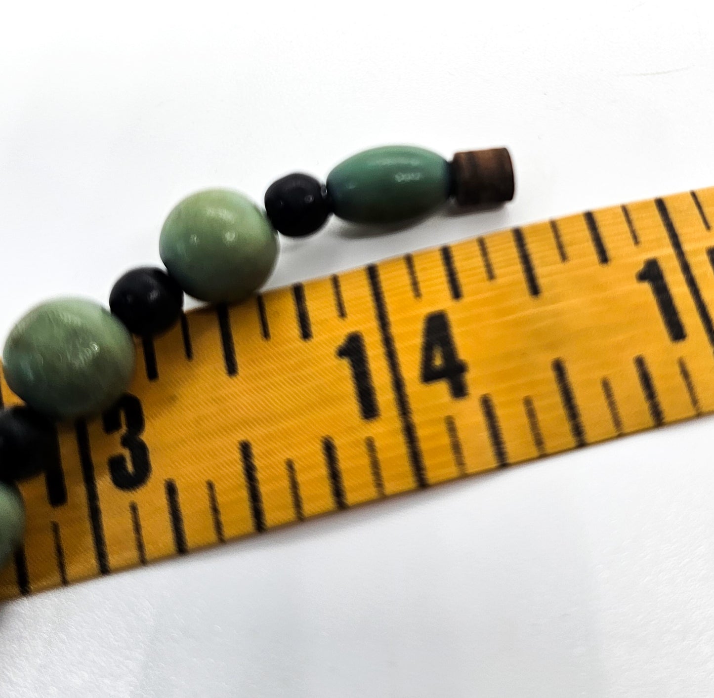 Carved galalith beads Art Deco green and black beaded vintage choker necklace