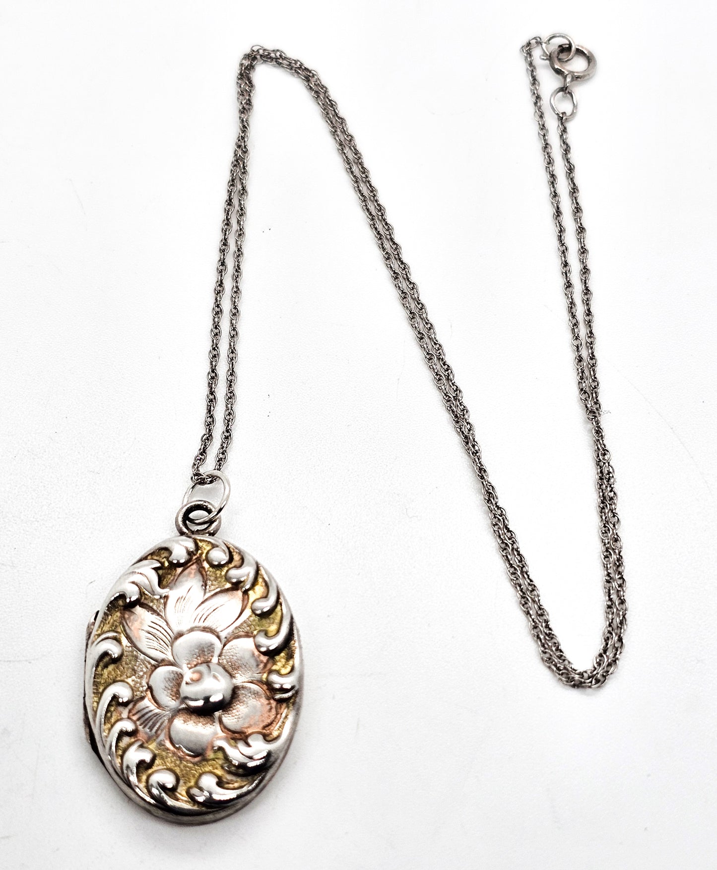 Bliss Brothers Co blooming flower gold over sterling silver antique locket necklace w/photos