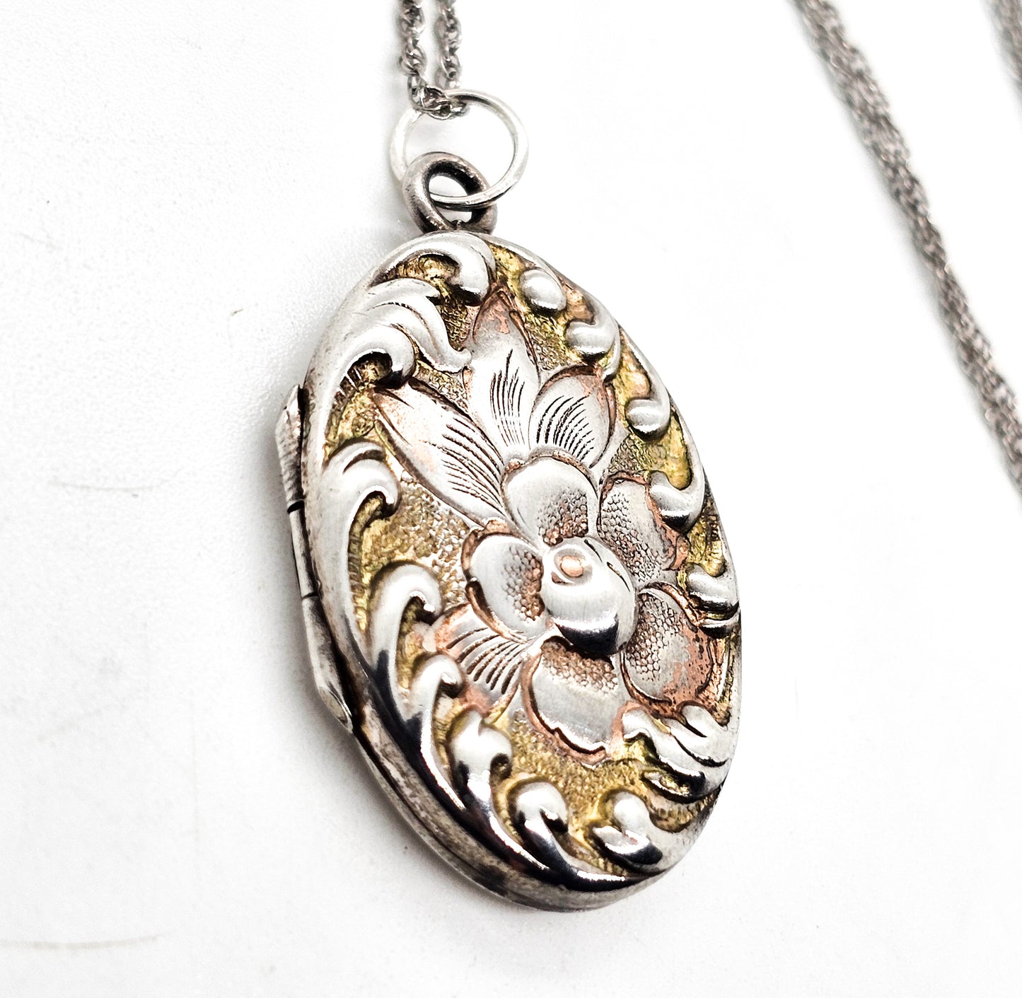 Bliss Brothers Co blooming flower gold over sterling silver antique locket necklace w/photos