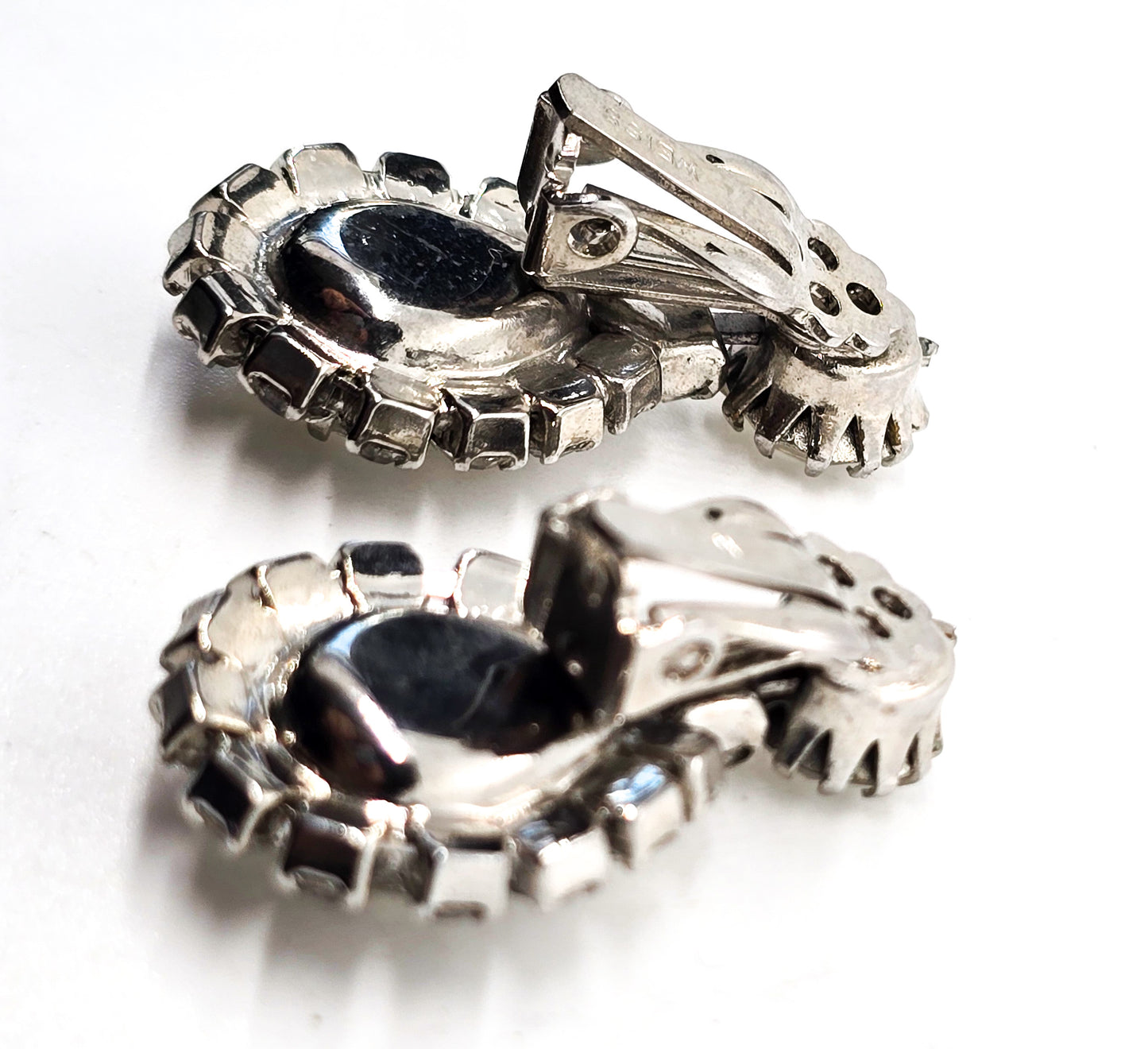Weiss large pear cut clear rhinestone halo vintage chaton signed clip on earrings