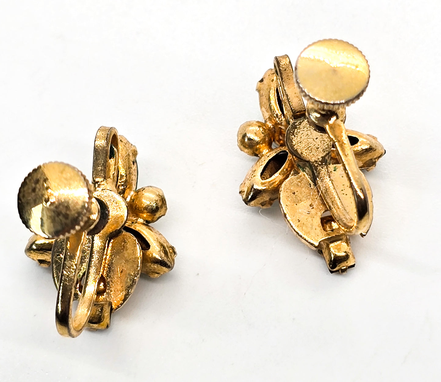 Green and gold Rhinestone flower vintage gold toned screw back earrings