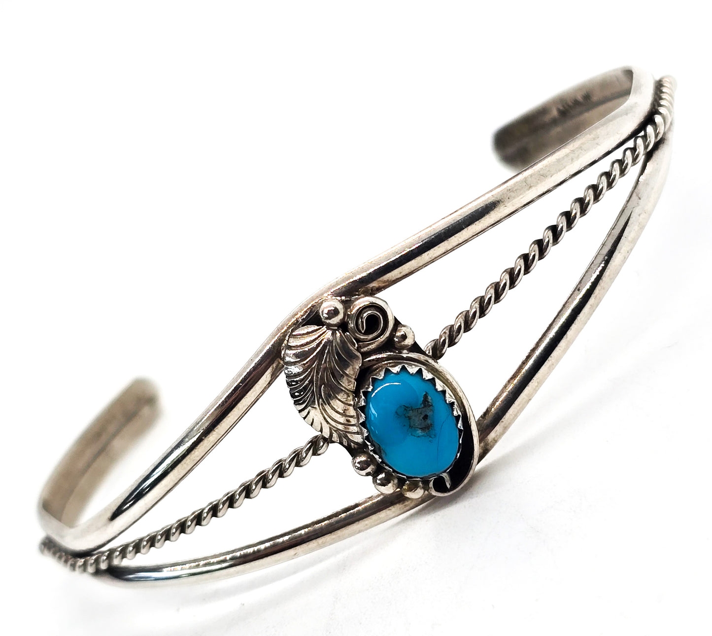 Navajo Native American petite Turquoise sterling silver feather vintage cuff bracelet