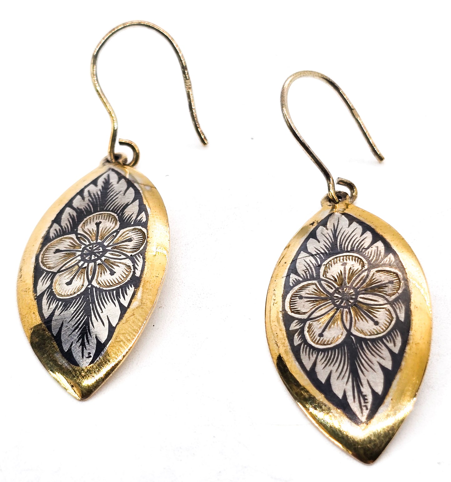 Russian Niello 875 Vermeil silver and gold flower vintage sterling silver earrings