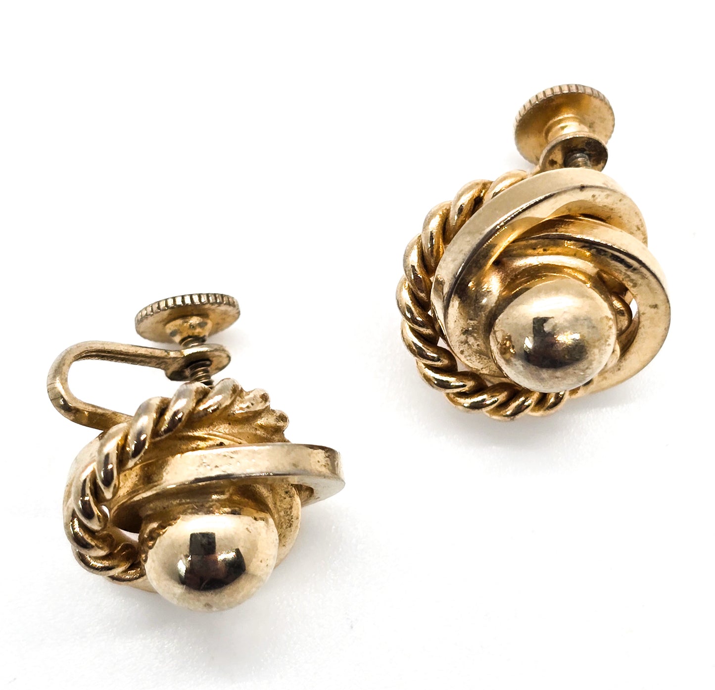 Coro knot gold toned twisted rope vintage mid century screw back earrings