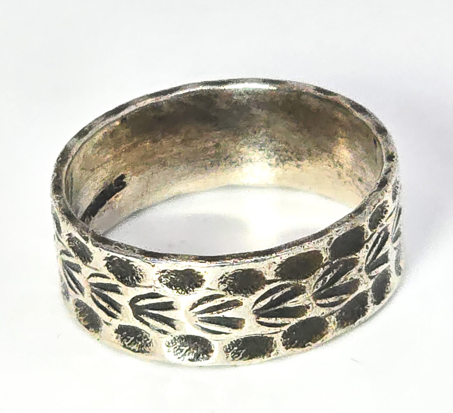 Antique Cigar band tooled thick sterling silver ring size 6