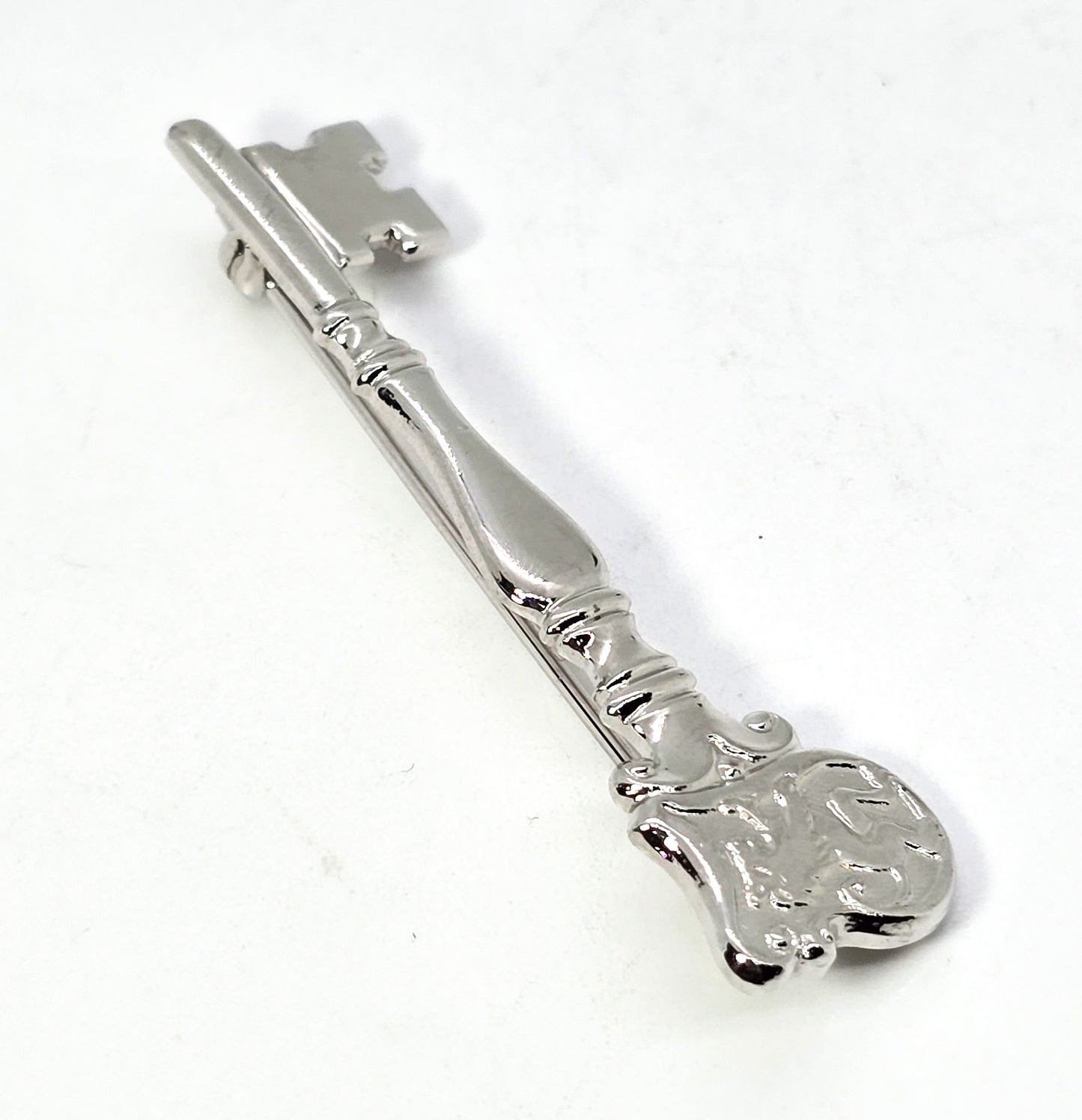 Rampant Lion Towle Sterling Key vintage signed sterling silver brooch