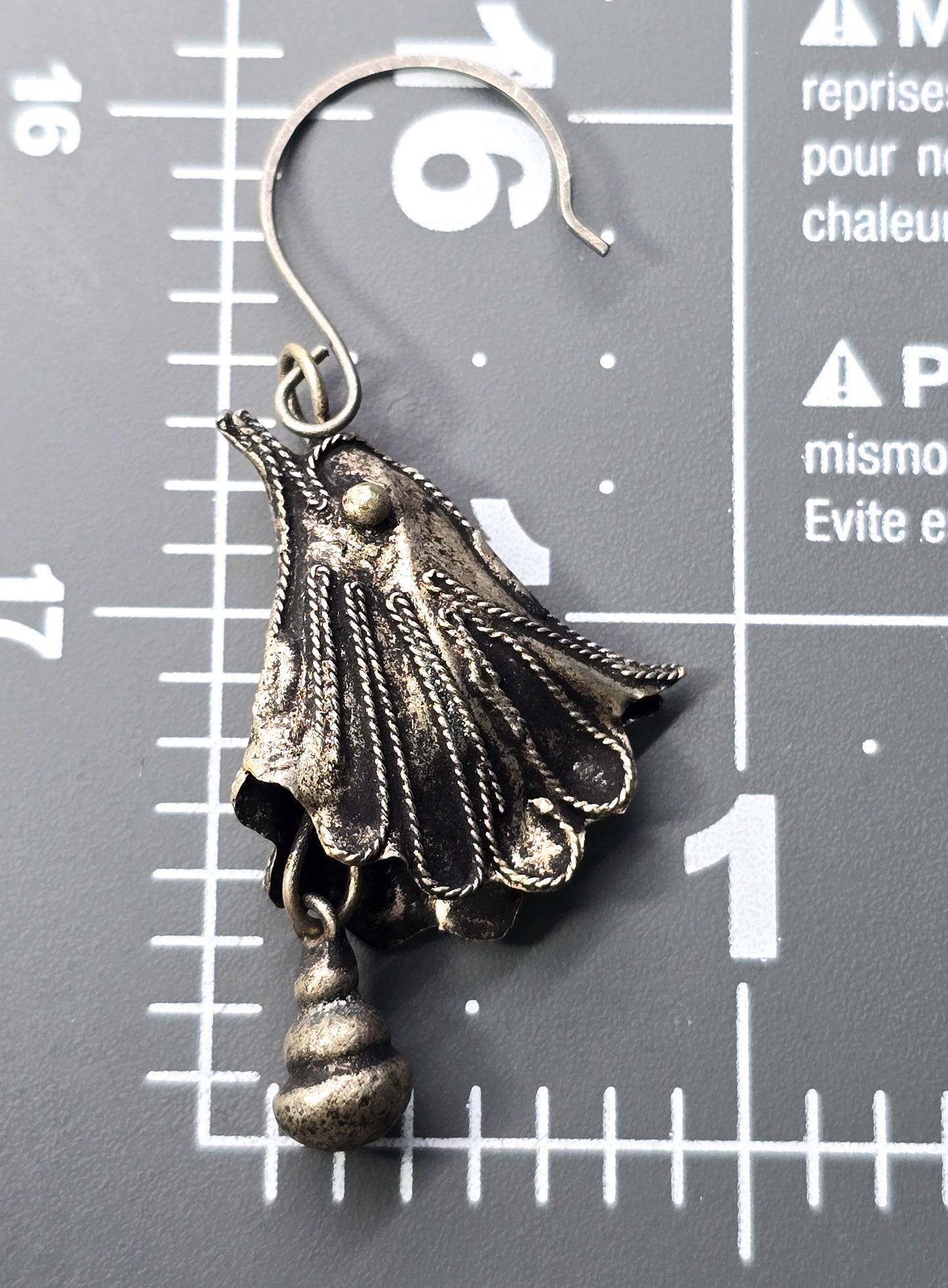 Ethnic tribal chicken bird head silver toned bell drop vintage earrings