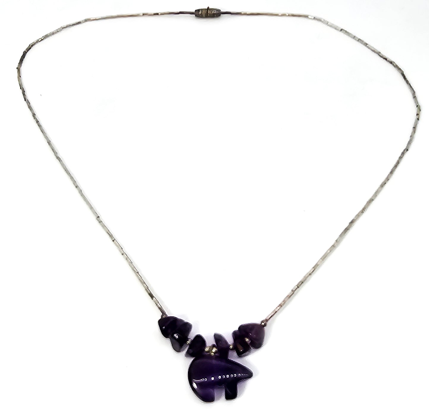 Zuni bear amethyst chip gemstone sterling silver liquid silver vintage necklace