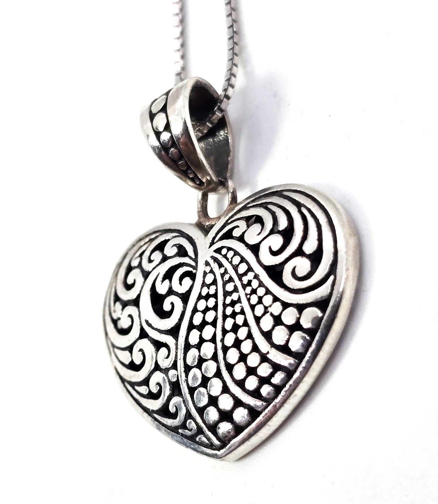 Annika Witt Bali Balinese style large heart pendant sterling silver necklace ATI ID