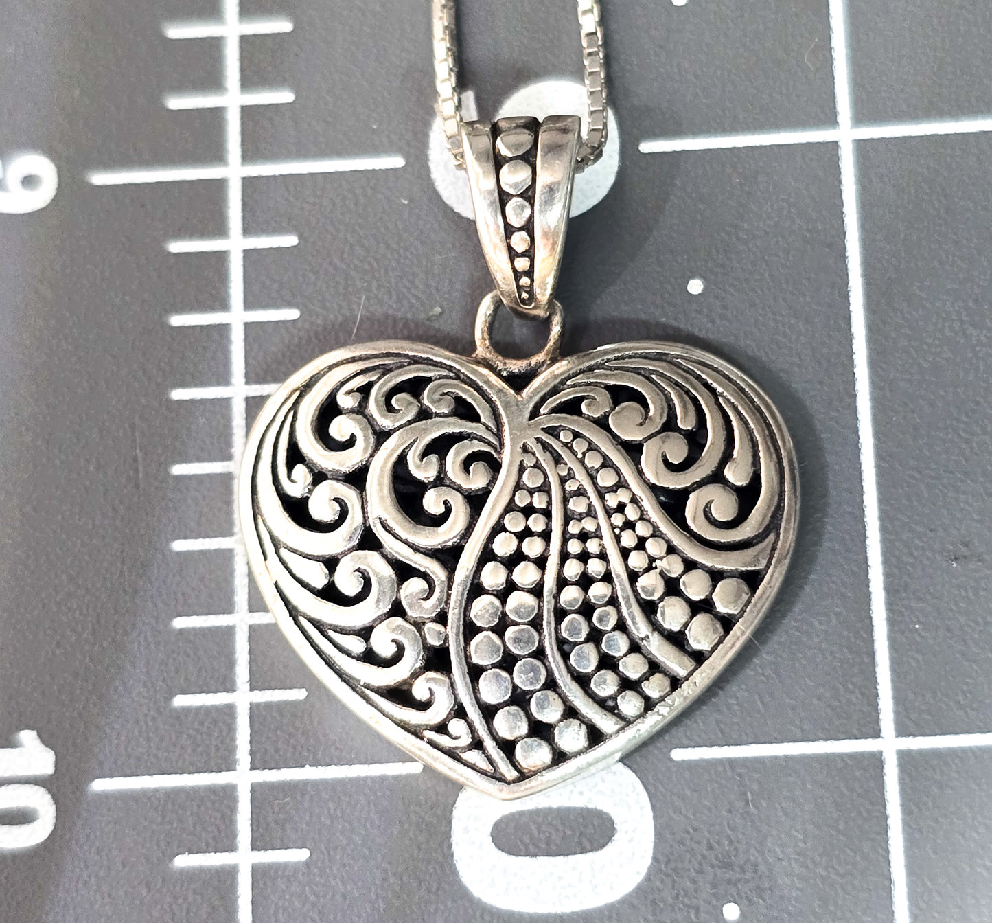 Annika Witt Bali Balinese style large heart pendant sterling silver necklace ATI ID