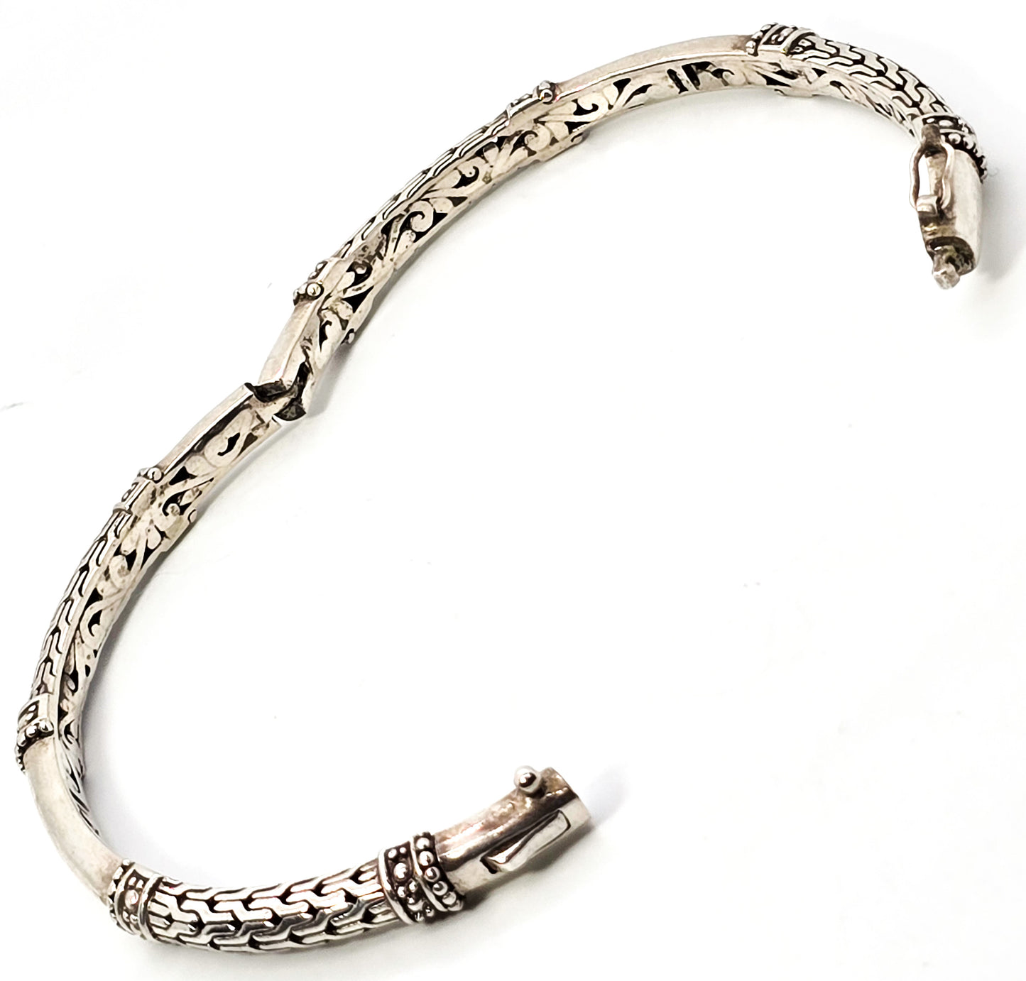 Sarda Sterling Silver Dragon Bone Chain and Link hinged signed bangle bracelet (Copy)