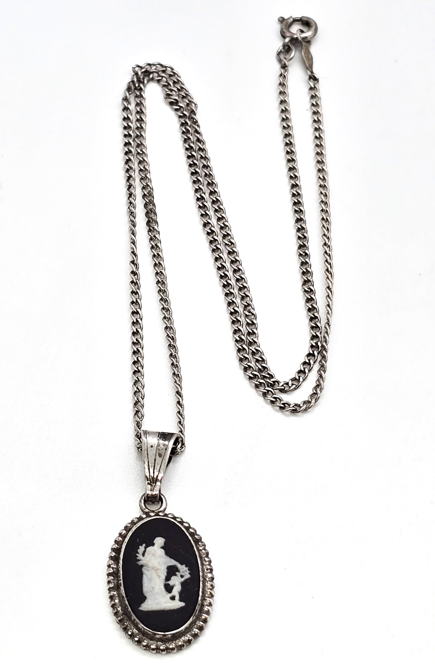 Venus and Cupid Wedgewood black Jasperware vintage sterling silver pendant necklace
