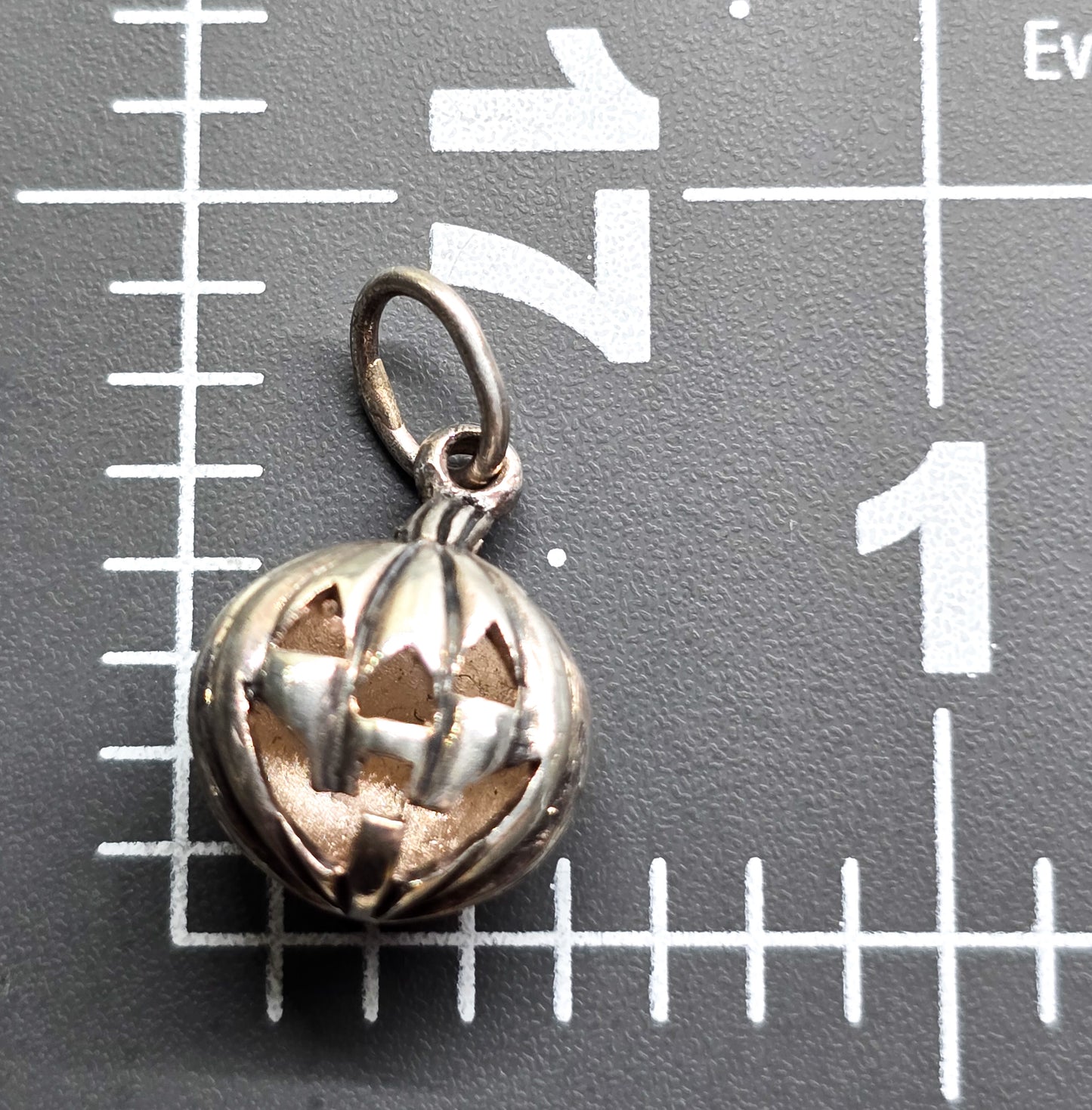 Jack o Lantern Halloween 3D smiling sterling silver bracelet charm