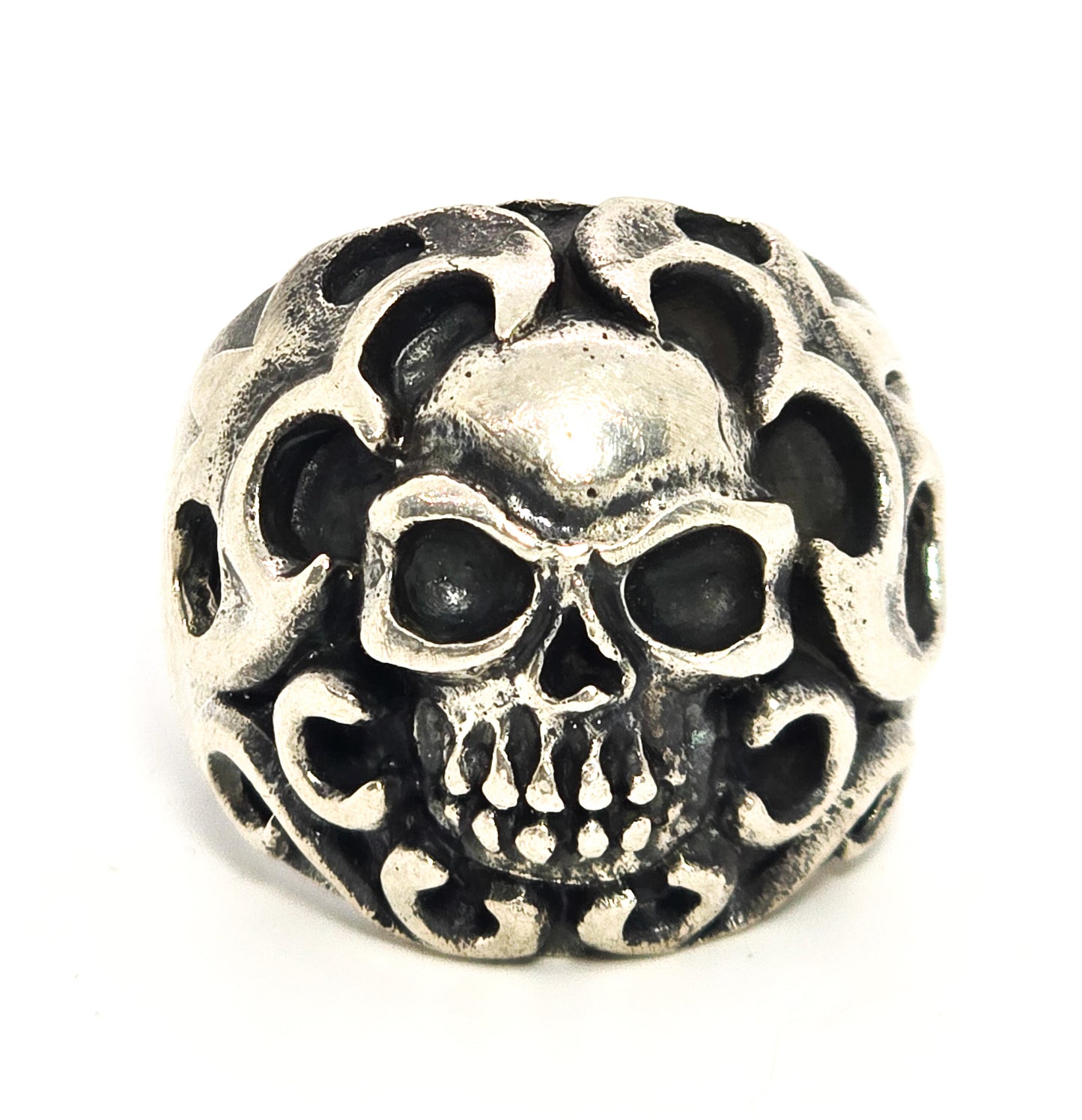 Thick Skull tribal flames retro biker solid sterling silver memento mori ring size 10.5