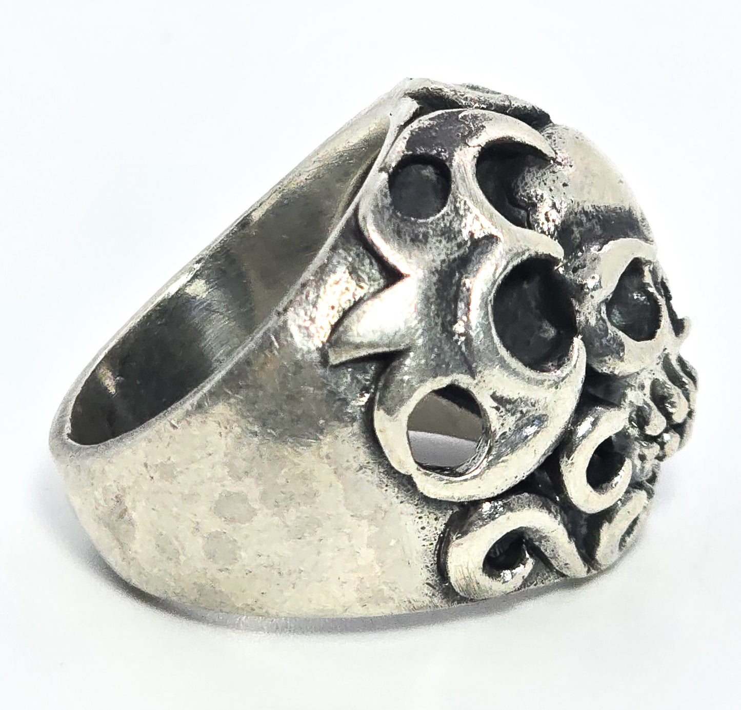 Thick Skull tribal flames retro biker solid sterling silver memento mori ring size 10.5