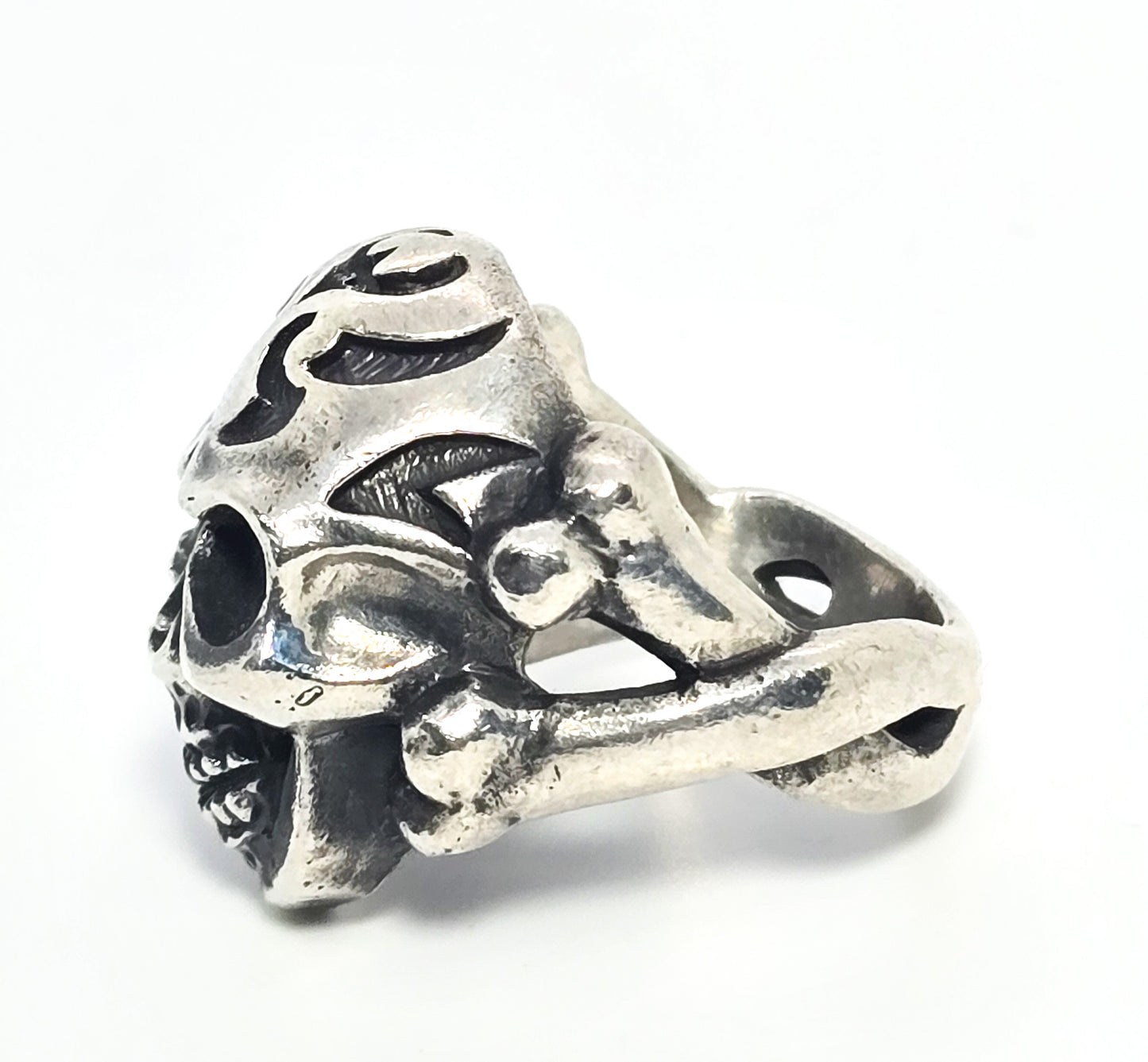 Thick Skull tribal flame cross bones retro biker sterling silver goth ring size 10 B