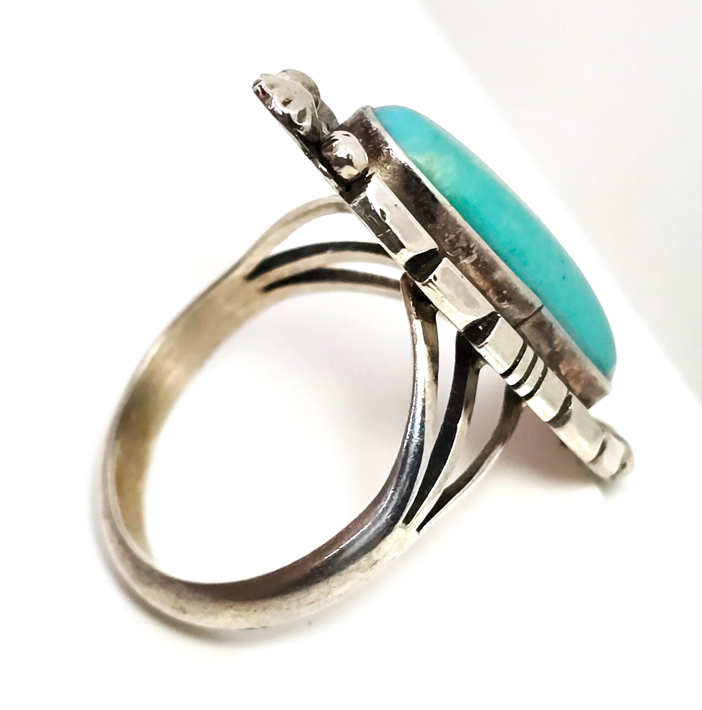 Bennie Bowekaty Zuni large turquoise vintage Native American sterling silver ring size 9