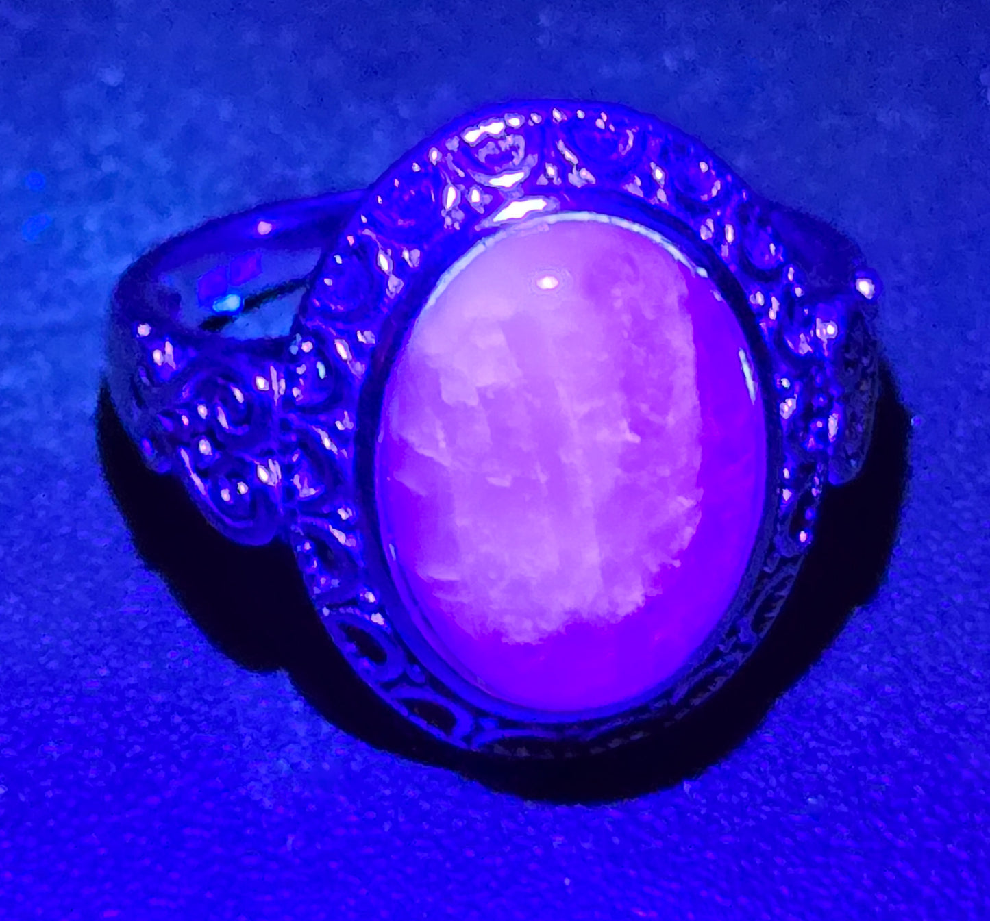 DK Kunzite natural UV pink stone sterling silver ring size 9