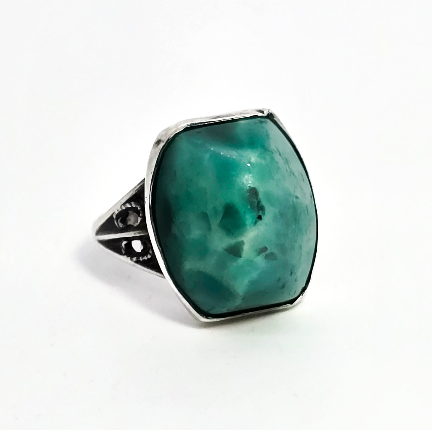 Peking Glass Antique Czech green glass sterling silver Art Deco ring size 4 and 1/2