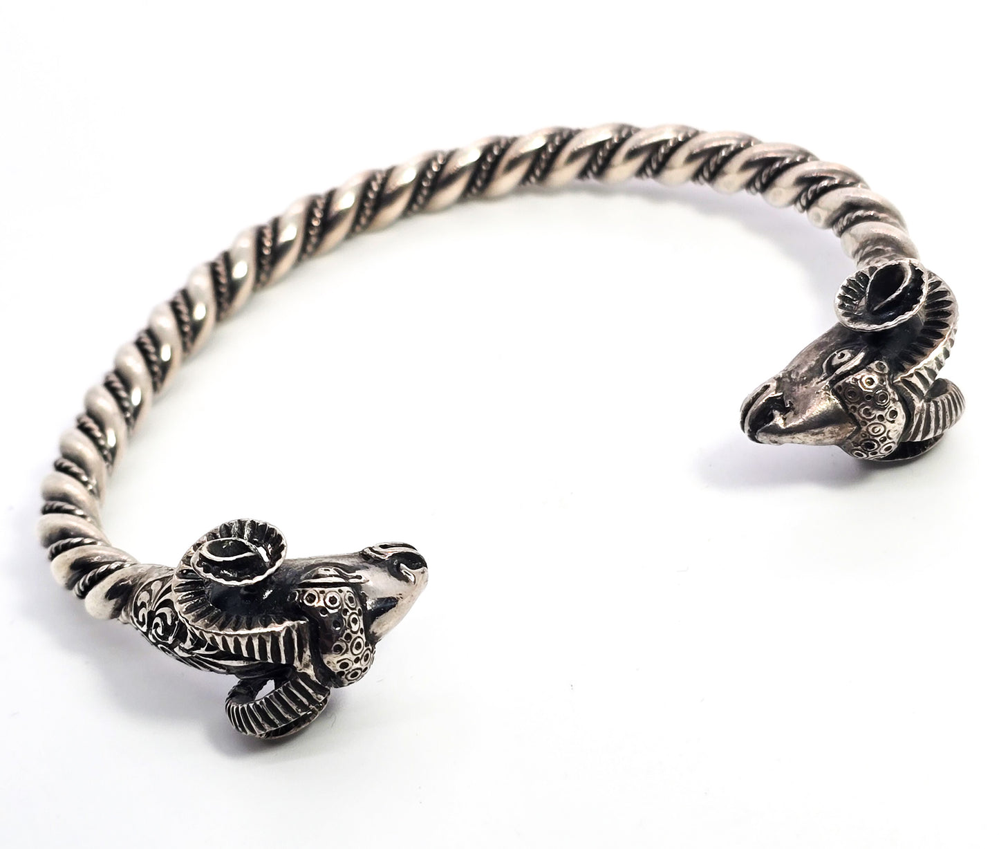 Double Rams head Greek detailed vintage signed solid sterling silver bangle bracelet
